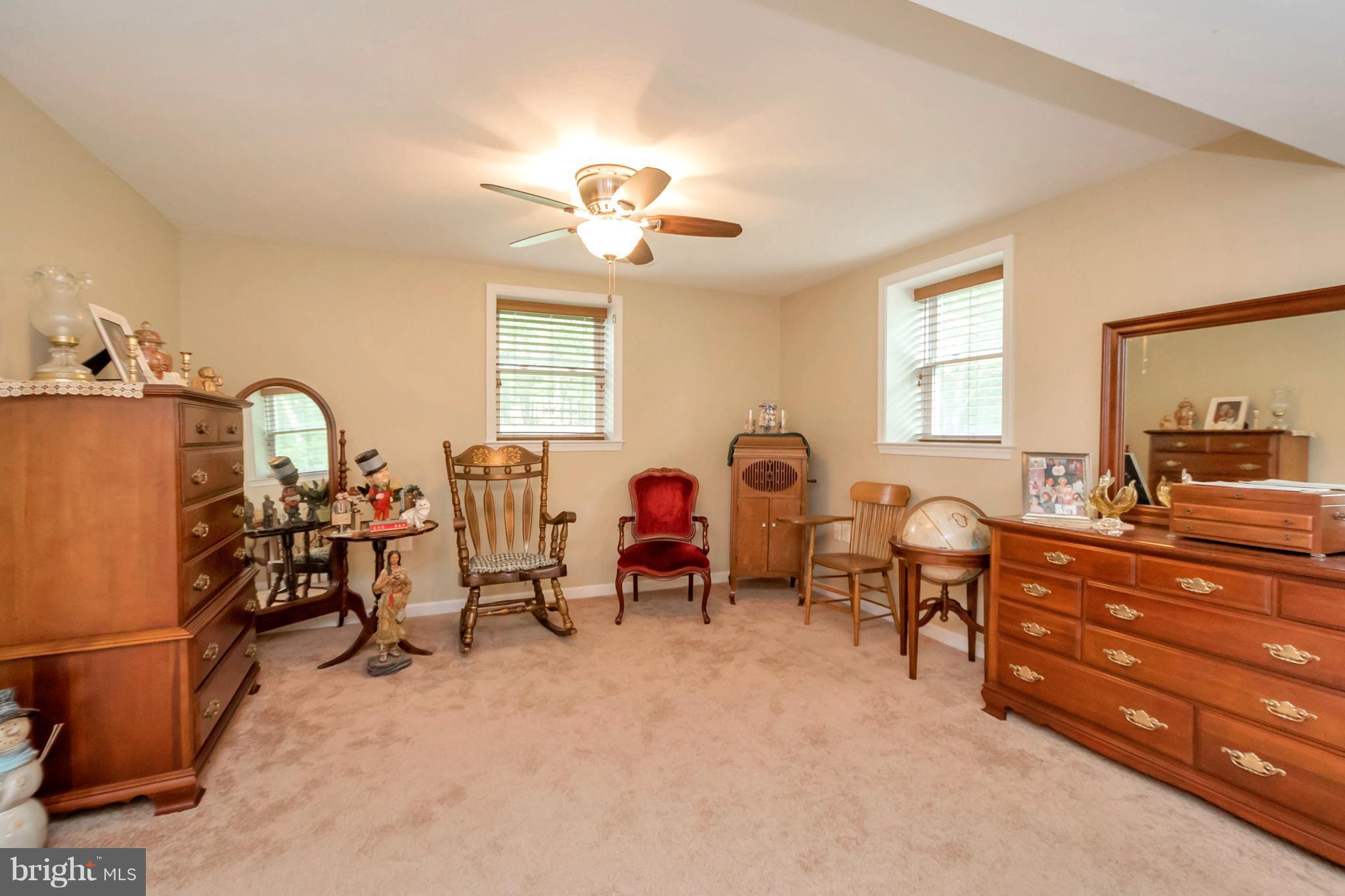 BATTLEFIELD ESTATES - Residential