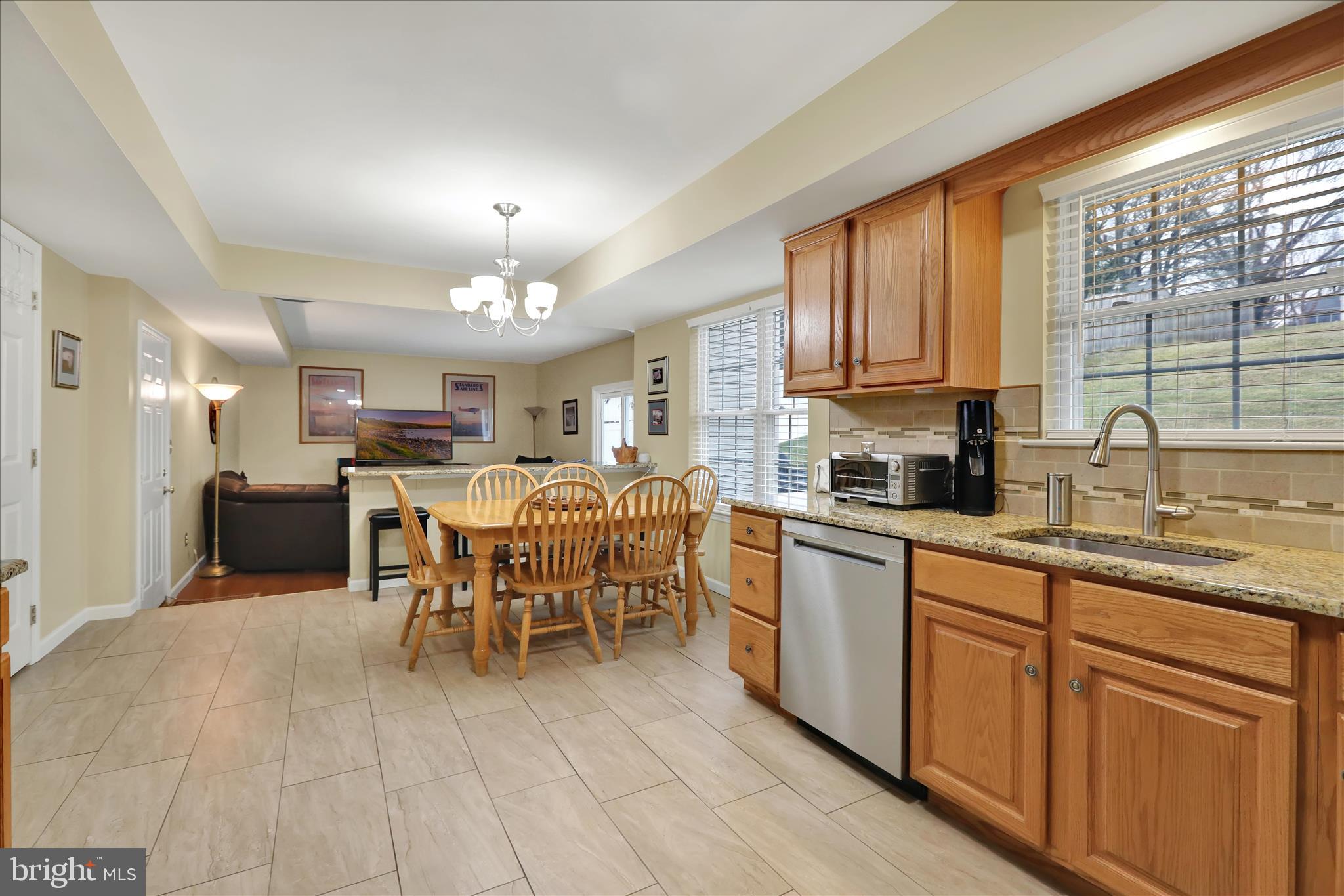 COUNTRY CLUB RUN - Residential