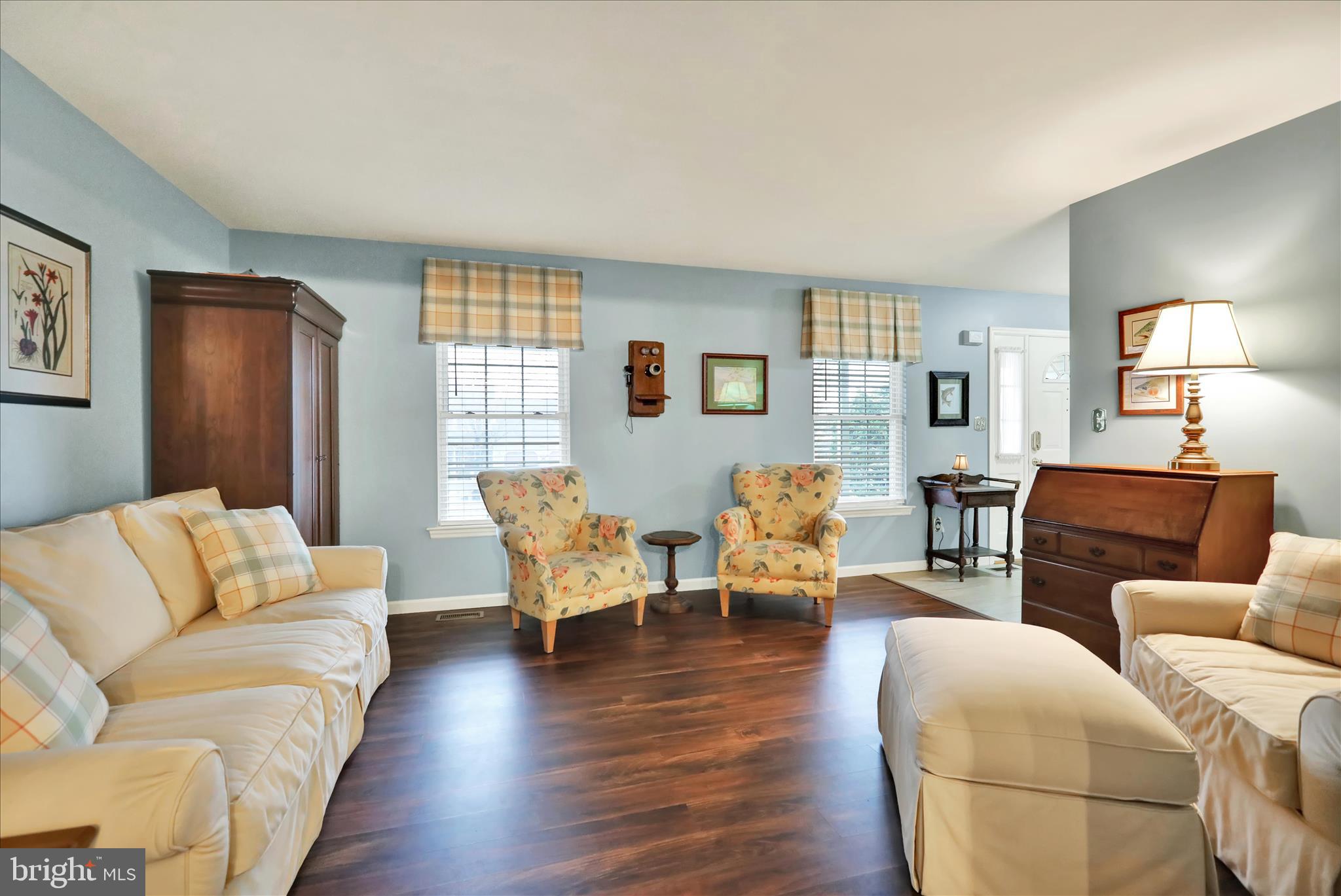 COUNTRY CLUB RUN - Residential