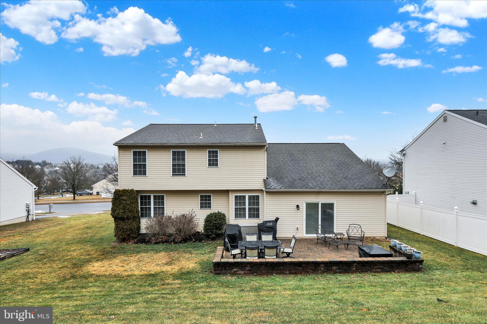 COUNTRY CLUB RUN - Residential