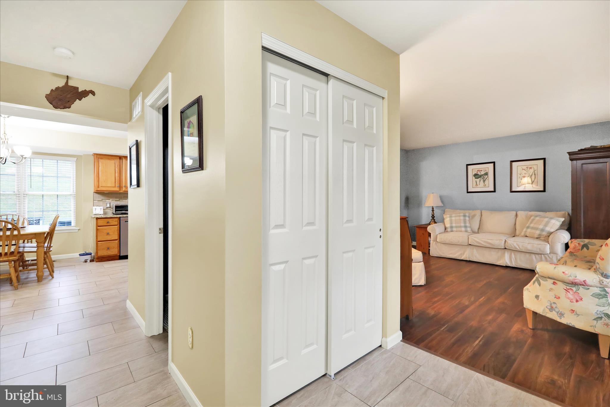 COUNTRY CLUB RUN - Residential