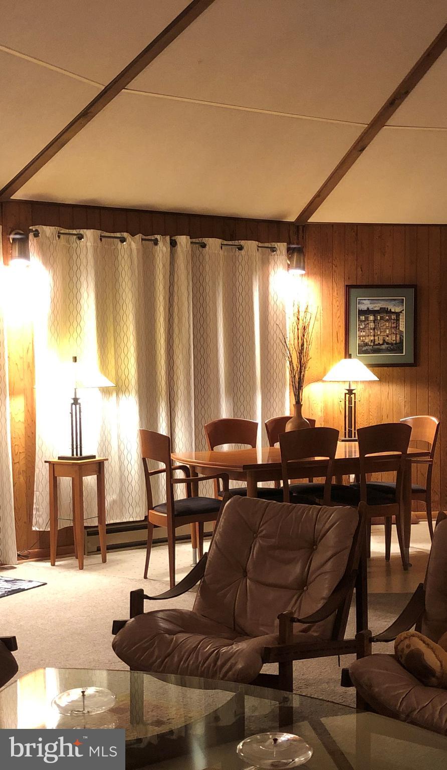 COOLFONT MOUNTAINSIDE - Residential