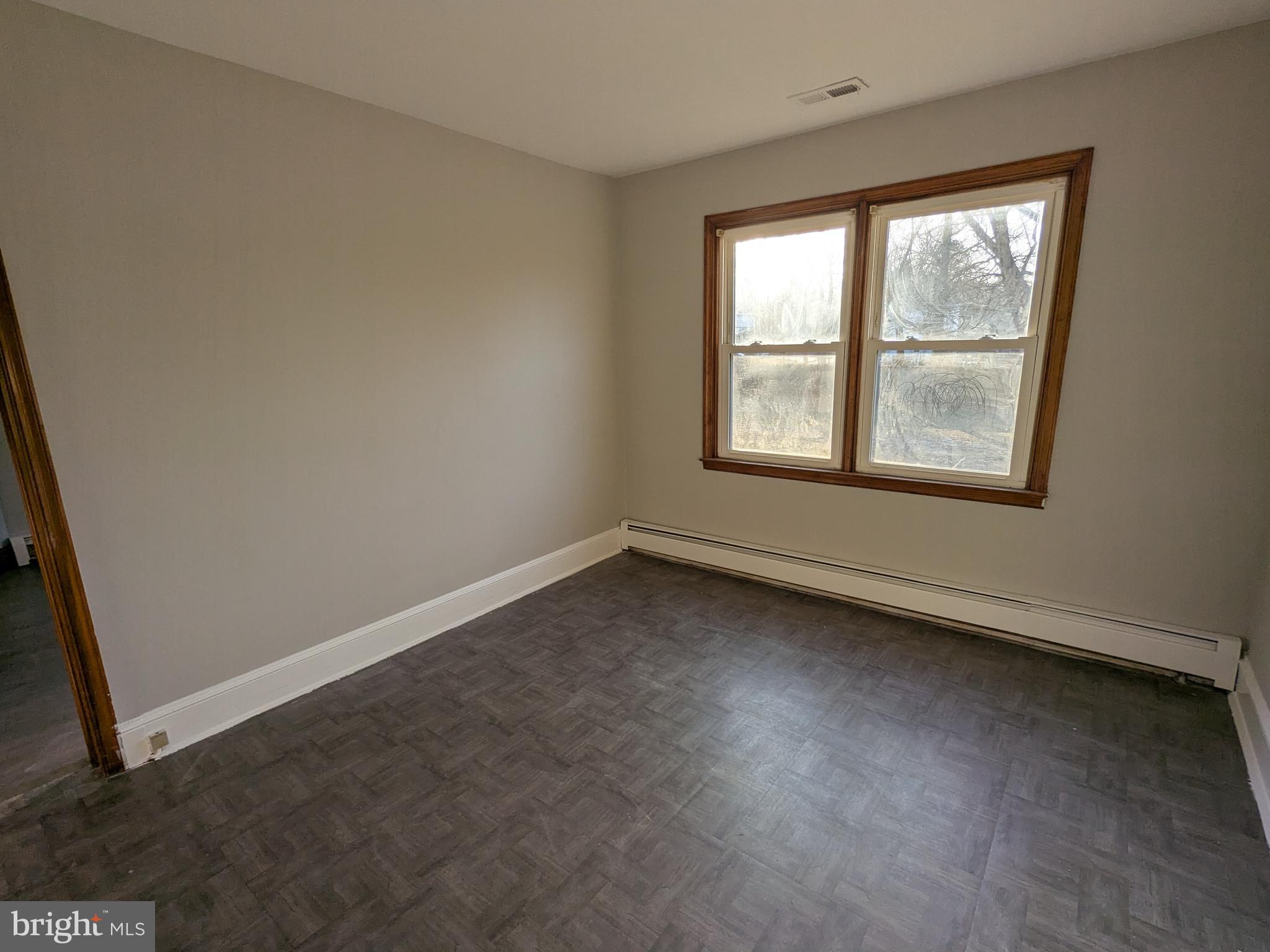 MILLERSVILLE - Residential Lease