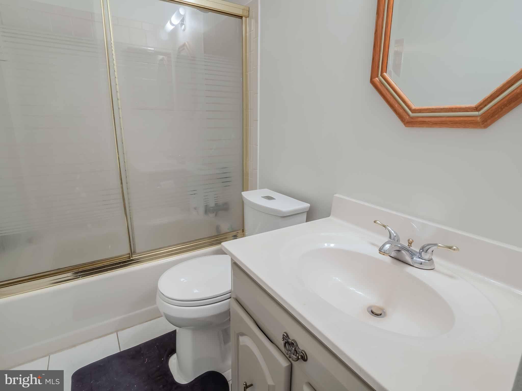 COURTS OF FOUR SEASONS - Residential