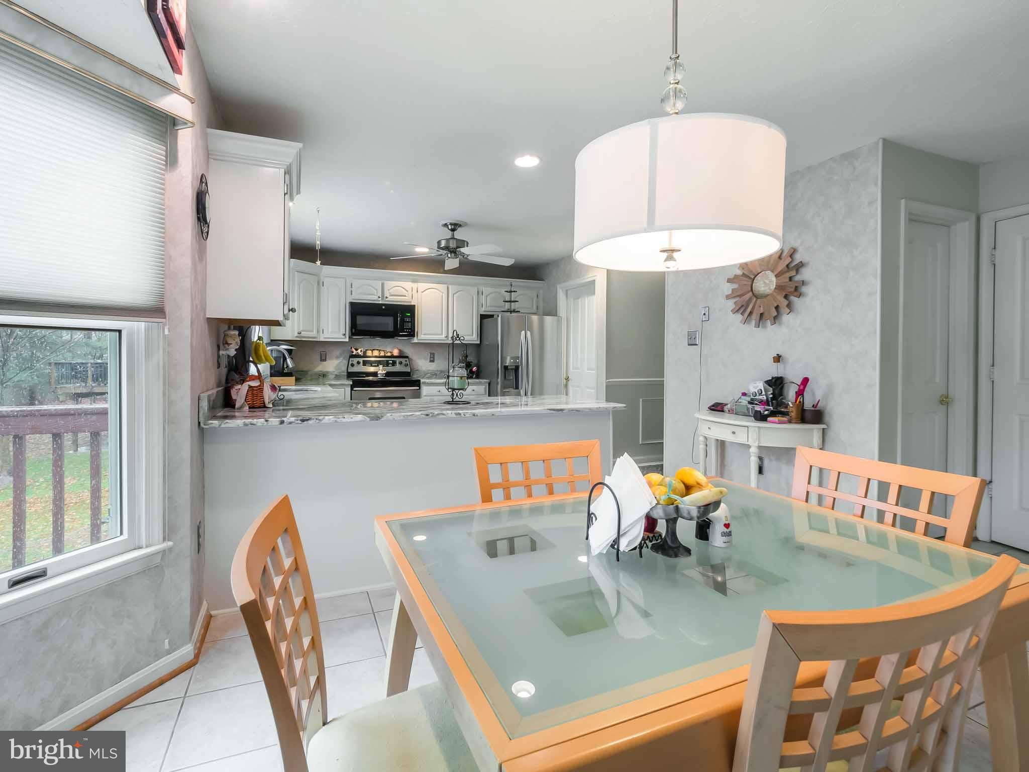 COURTS OF FOUR SEASONS - Residential