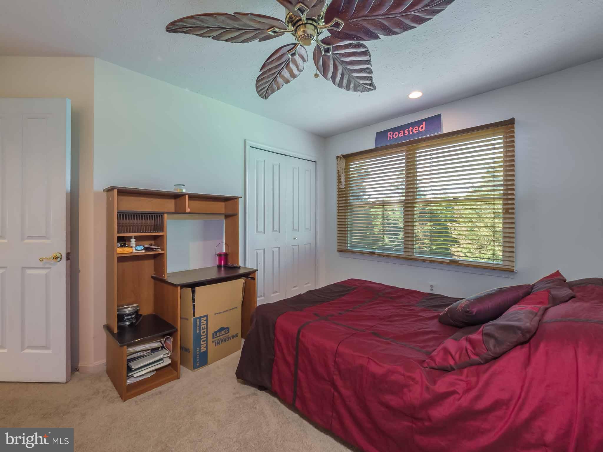 COURTS OF FOUR SEASONS - Residential