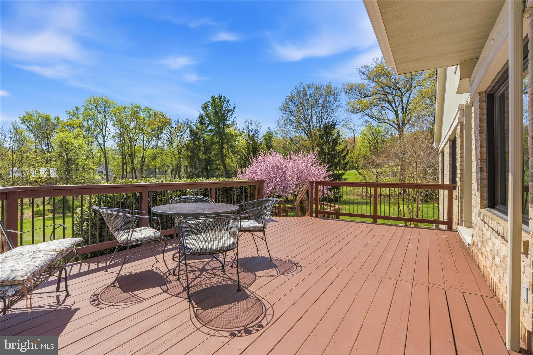 WHITE FLINT SPRINGS - Residential