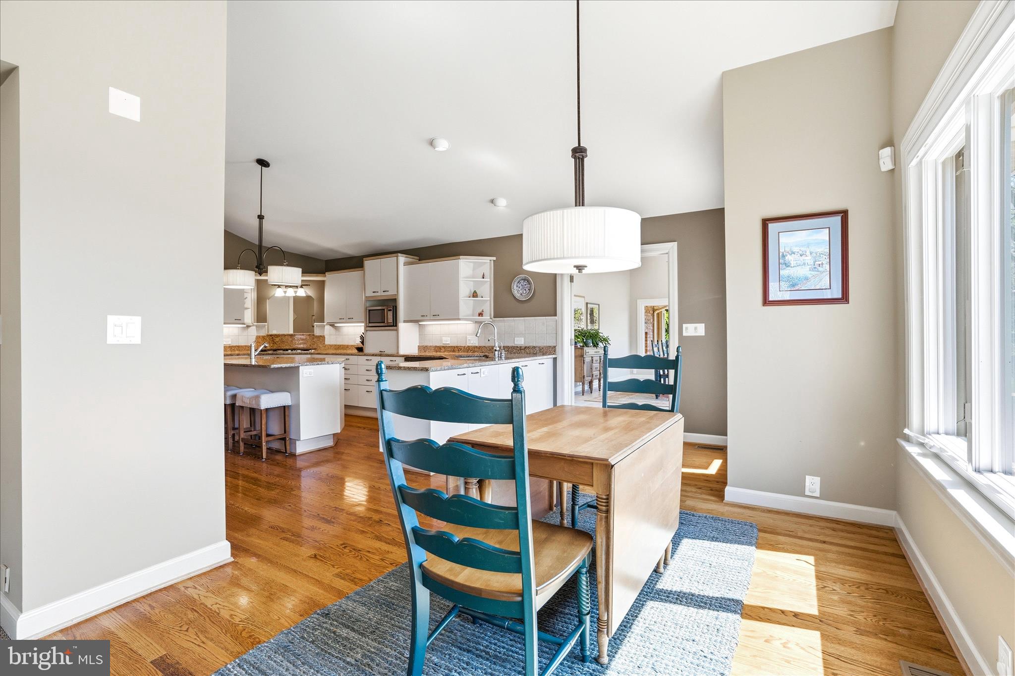 WHITE FLINT SPRINGS - Residential