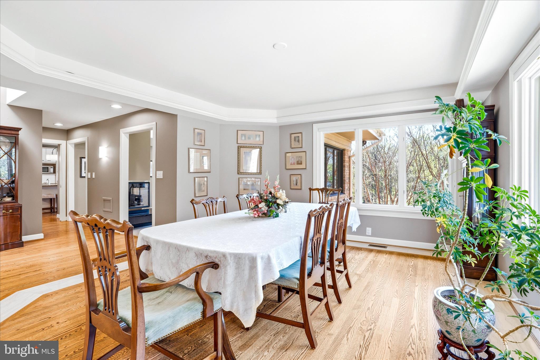 WHITE FLINT SPRINGS - Residential