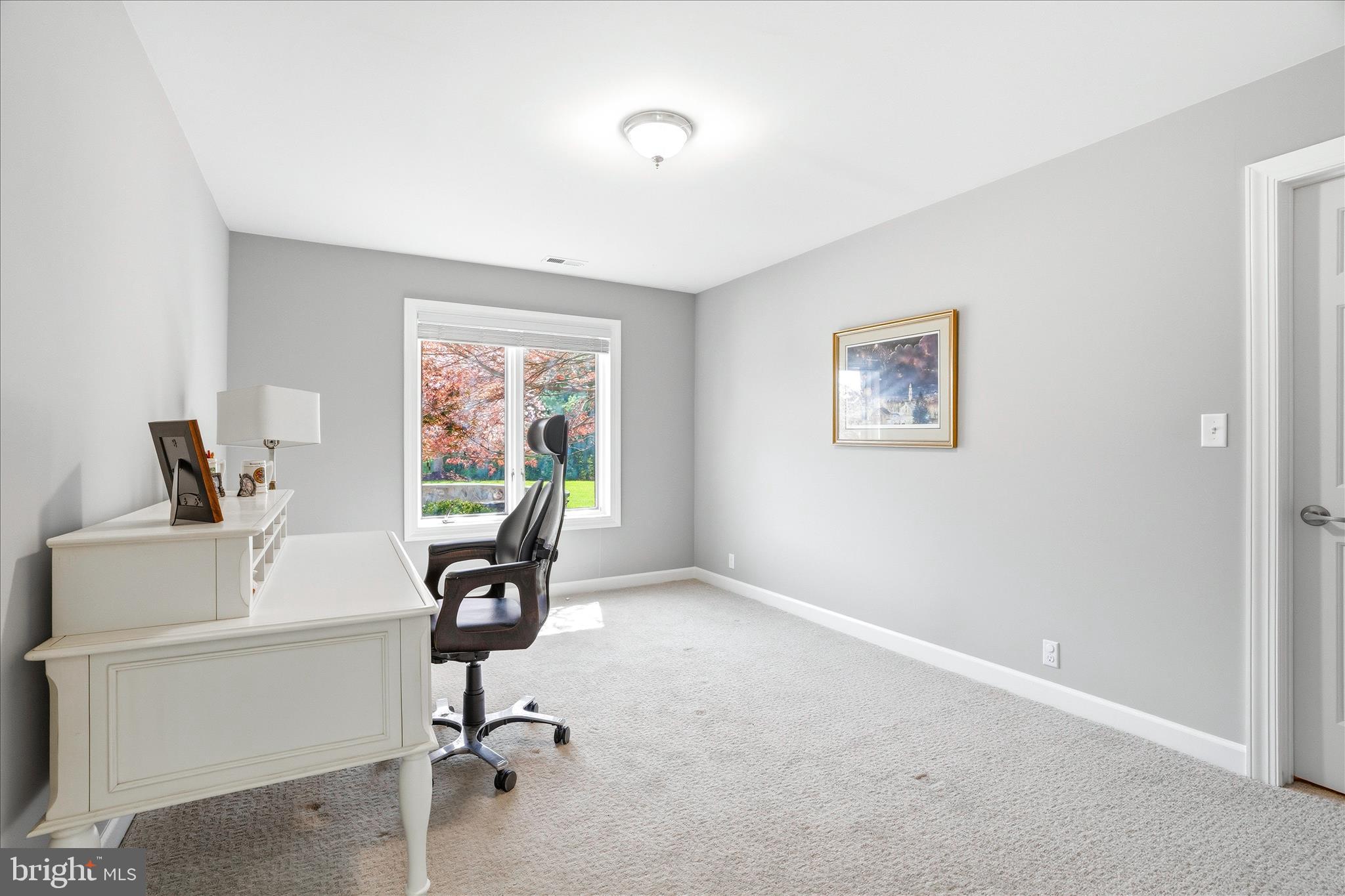 WHITE FLINT SPRINGS - Residential