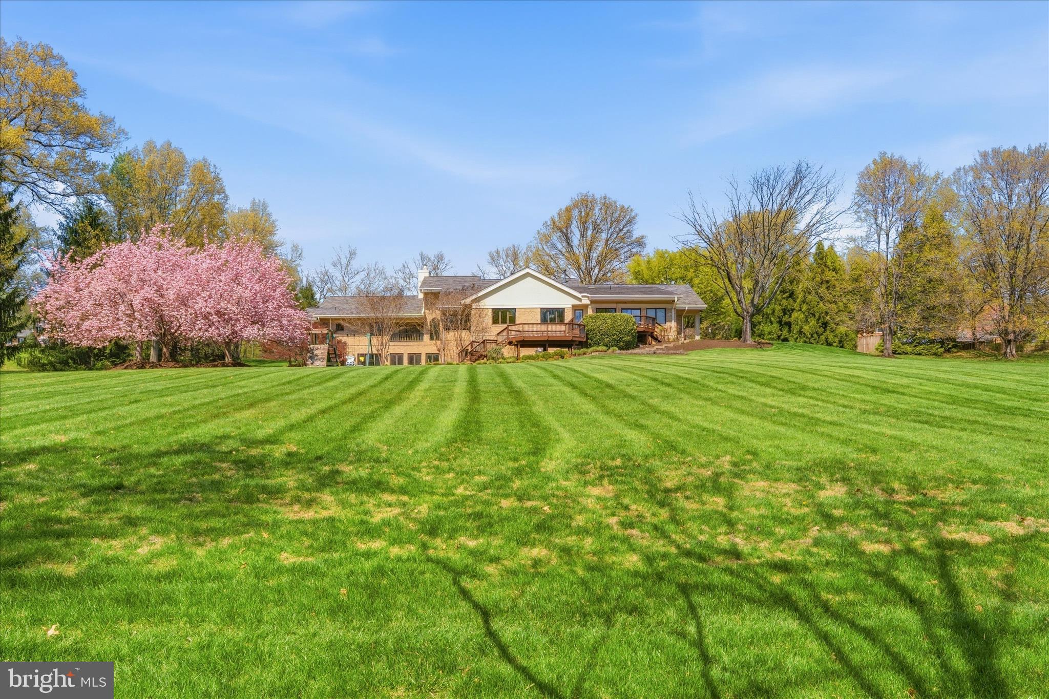 WHITE FLINT SPRINGS - Residential