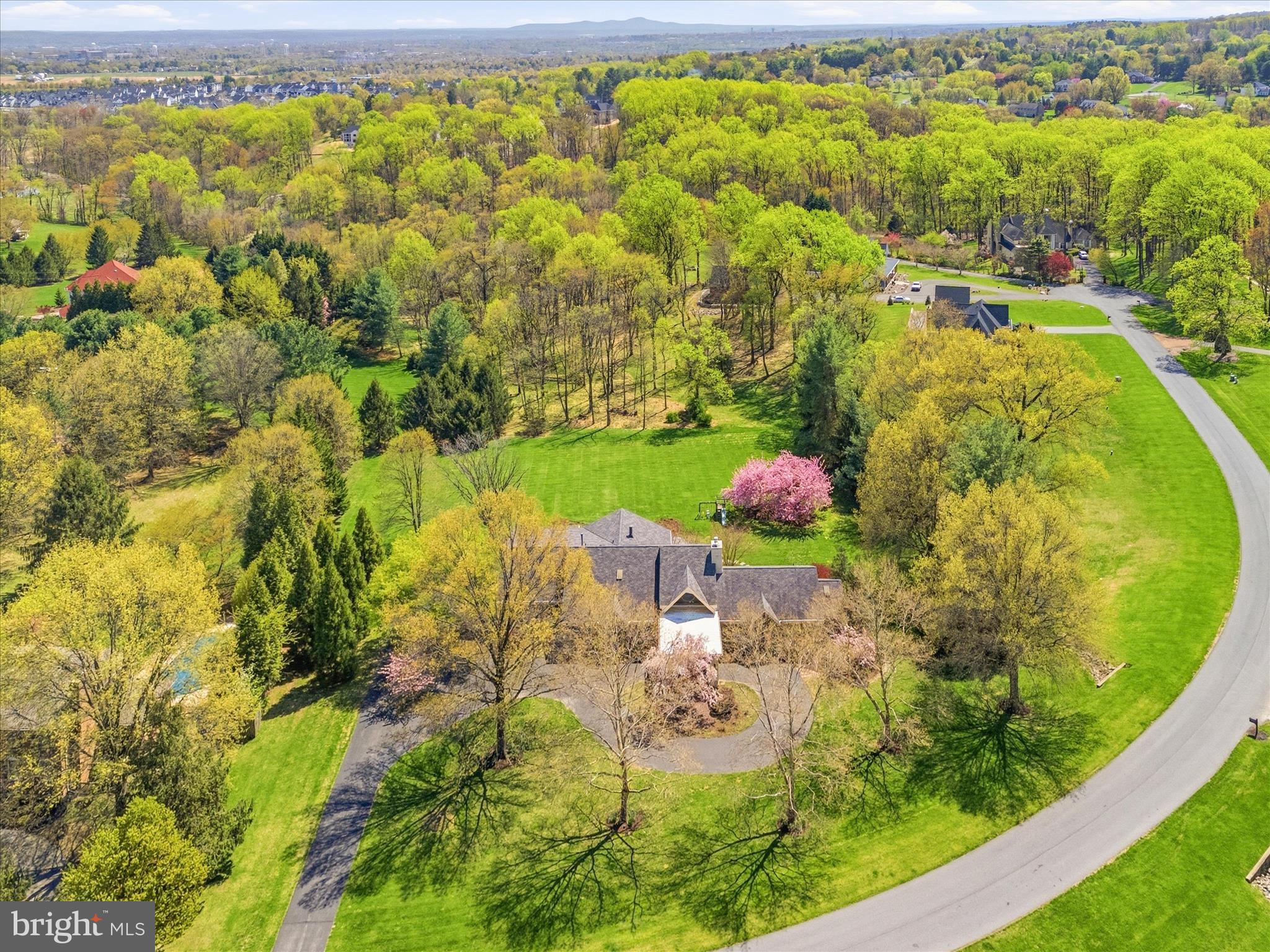 WHITE FLINT SPRINGS - Residential