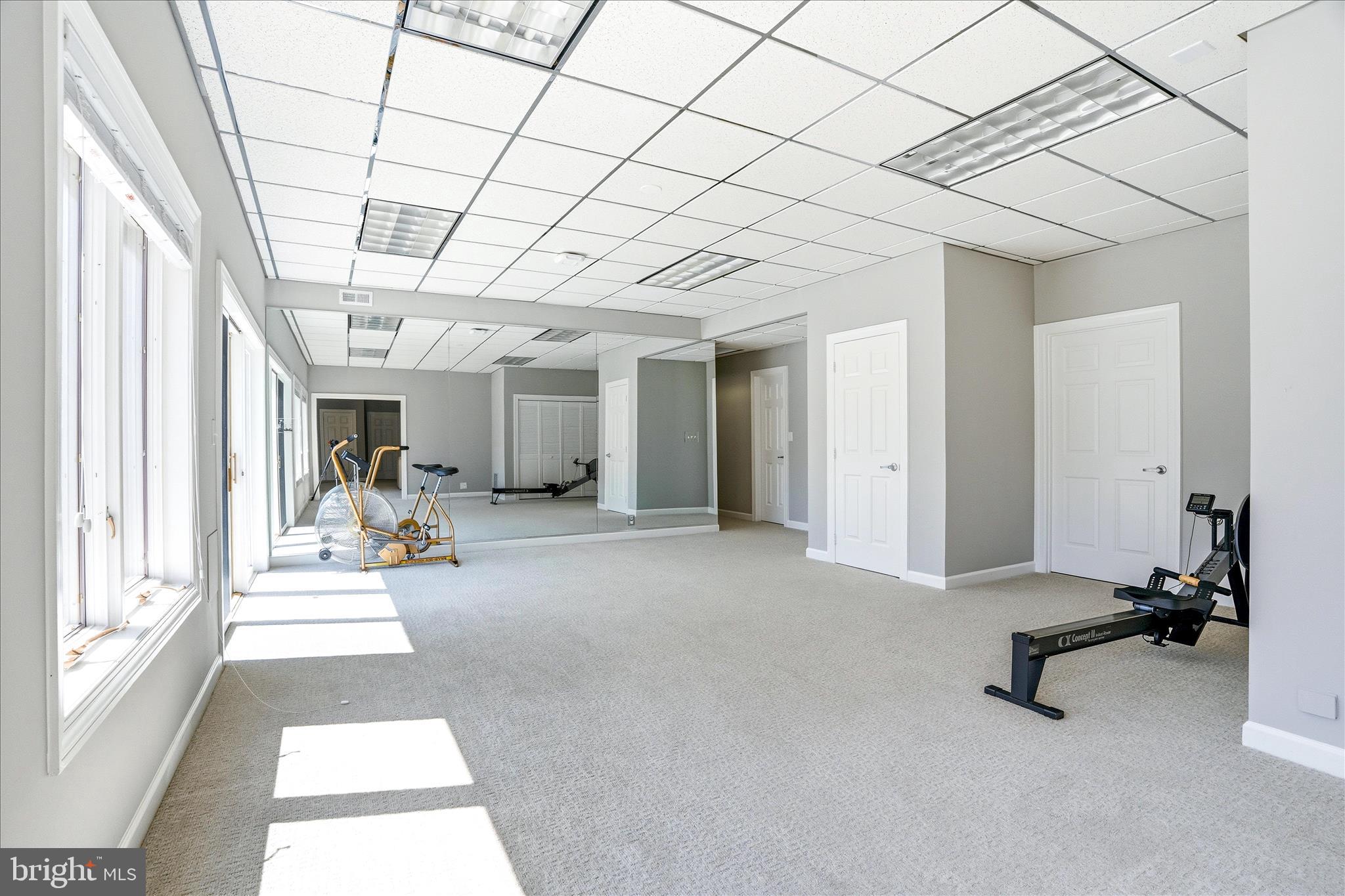 WHITE FLINT SPRINGS - Residential