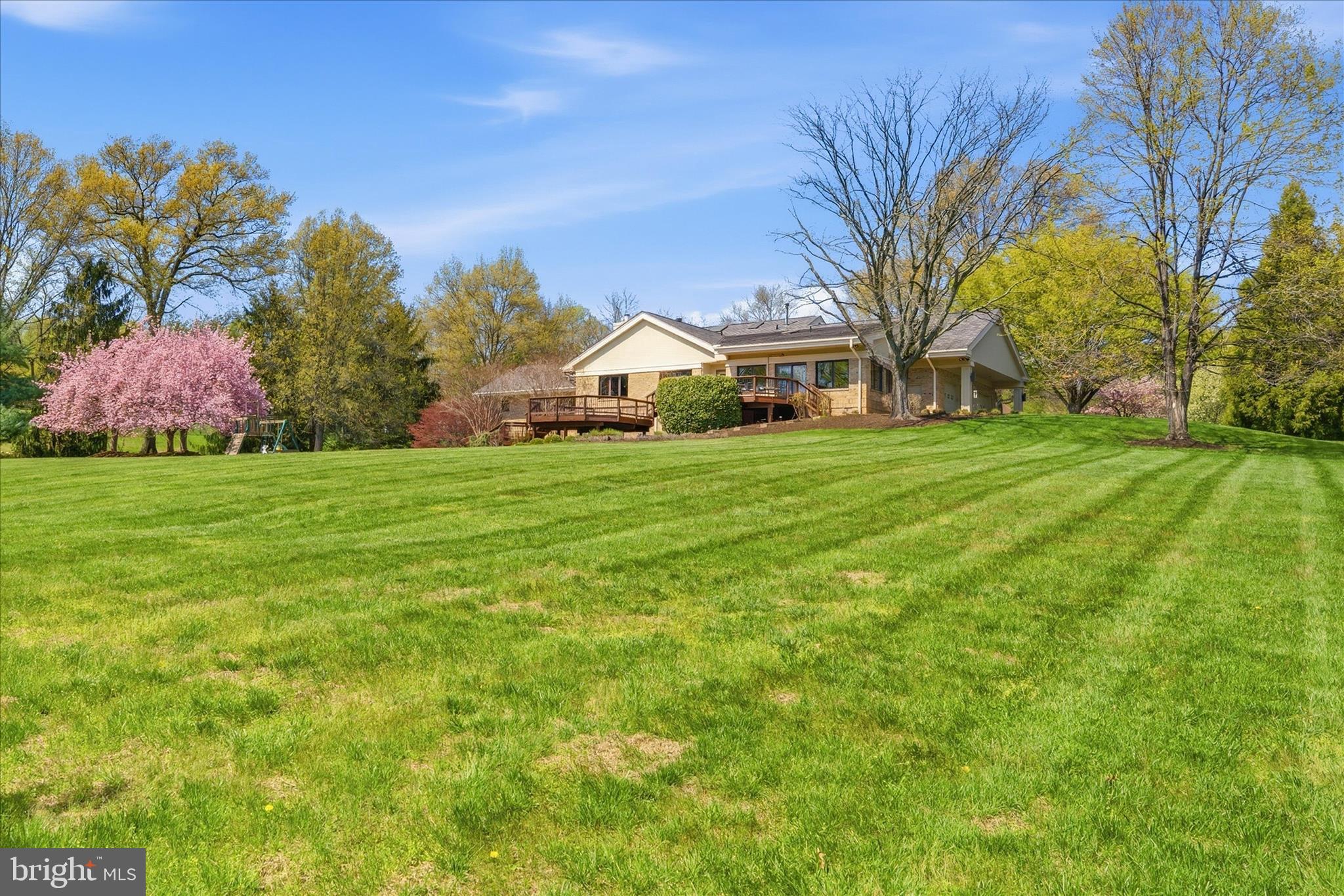 WHITE FLINT SPRINGS - Residential