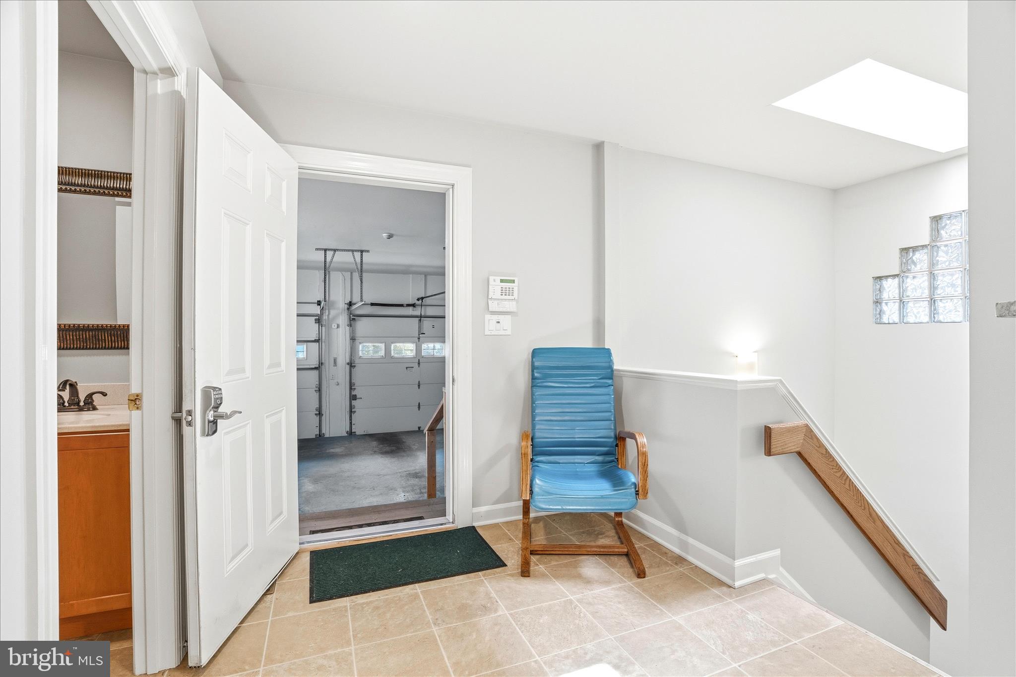 WHITE FLINT SPRINGS - Residential