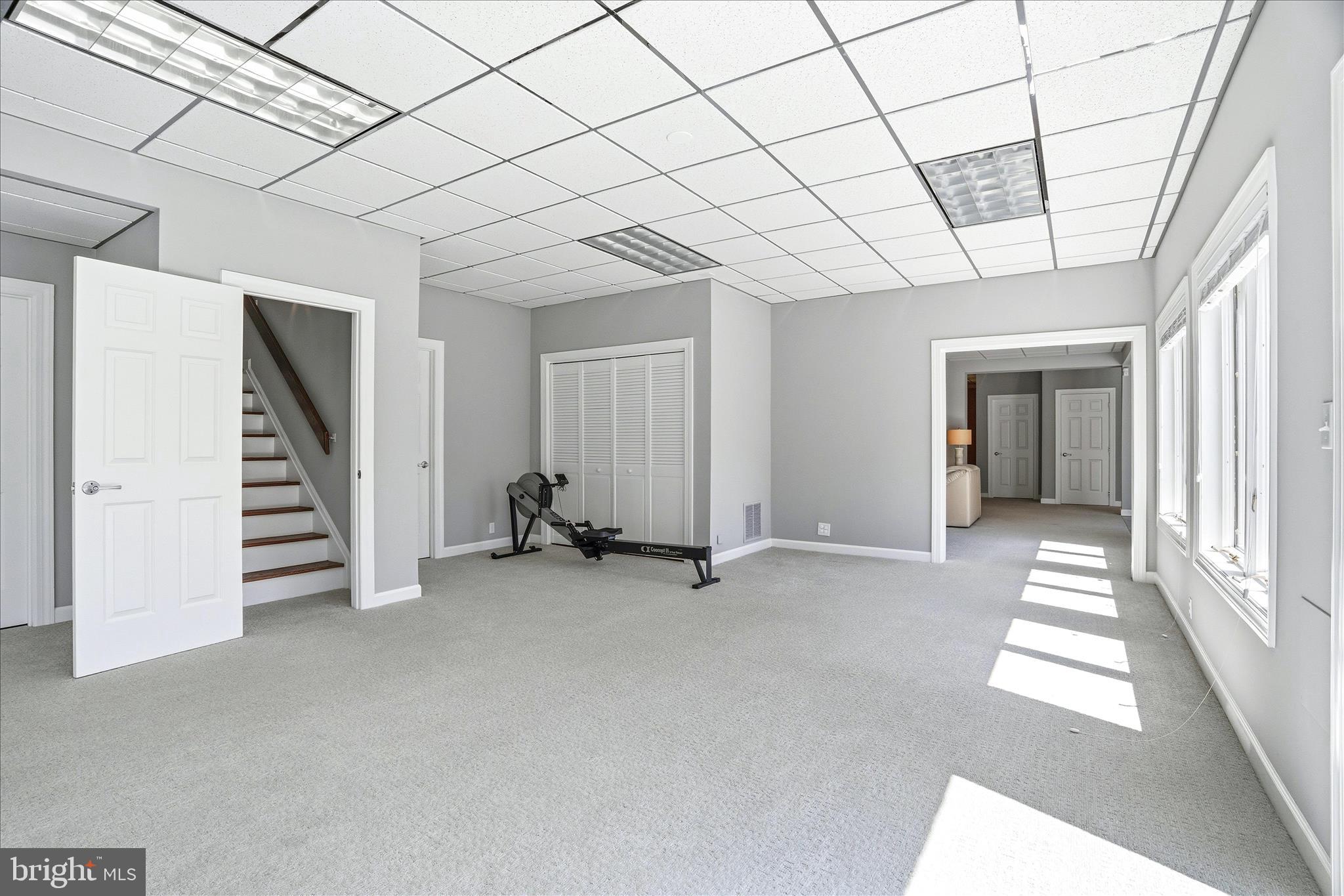 WHITE FLINT SPRINGS - Residential