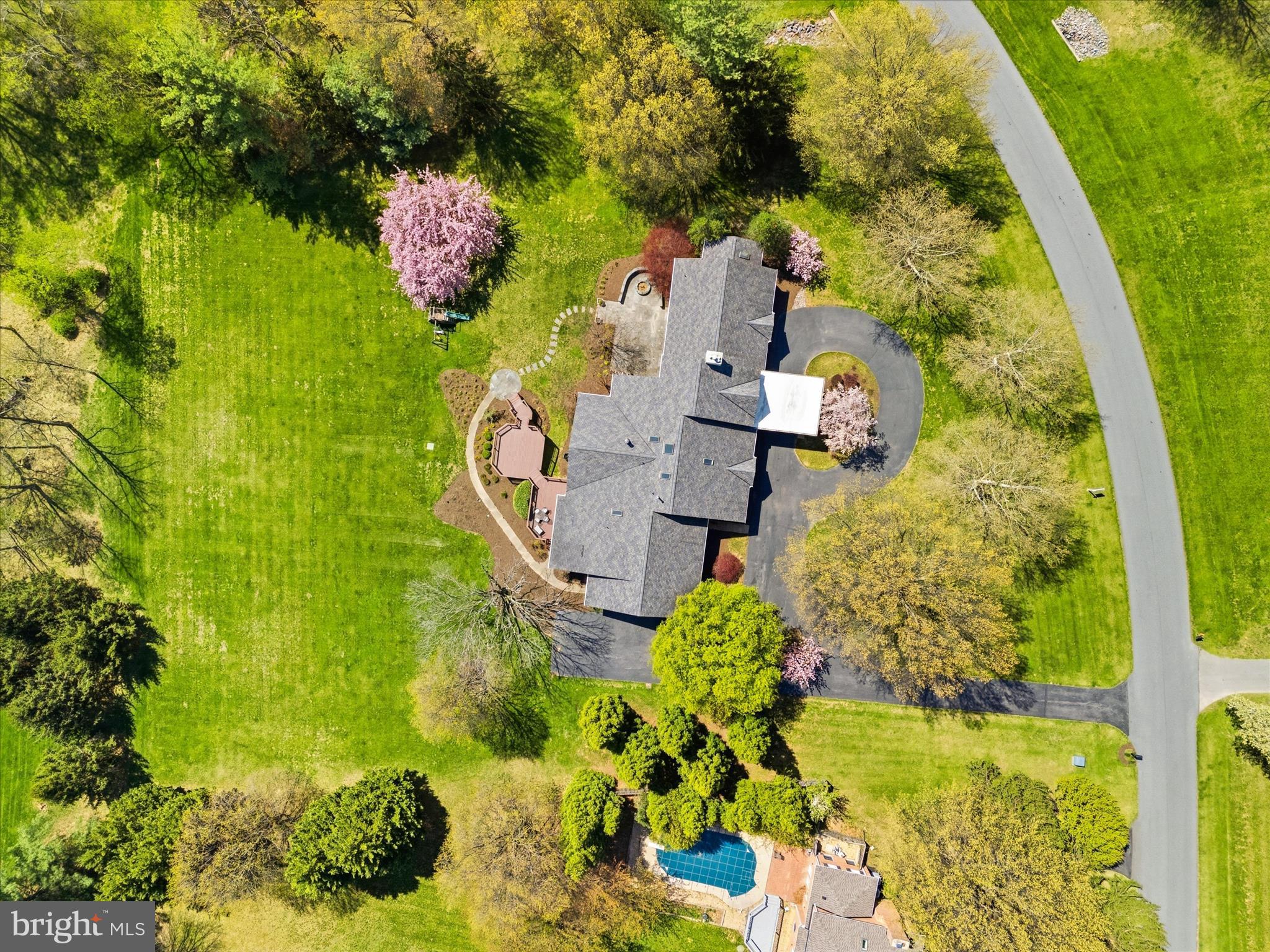 WHITE FLINT SPRINGS - Residential