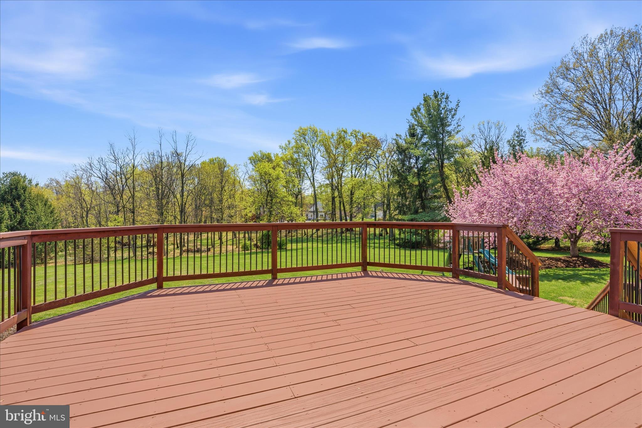 WHITE FLINT SPRINGS - Residential