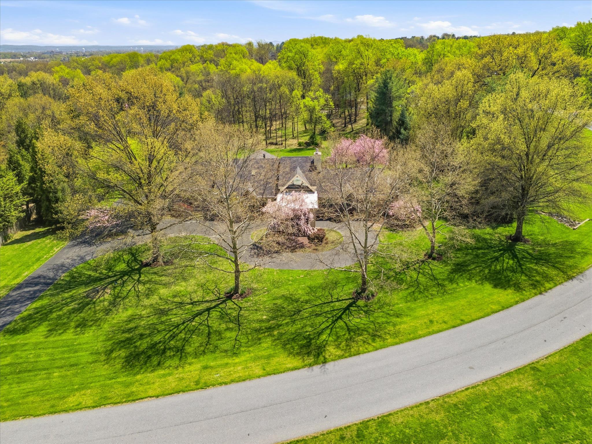 WHITE FLINT SPRINGS - Residential