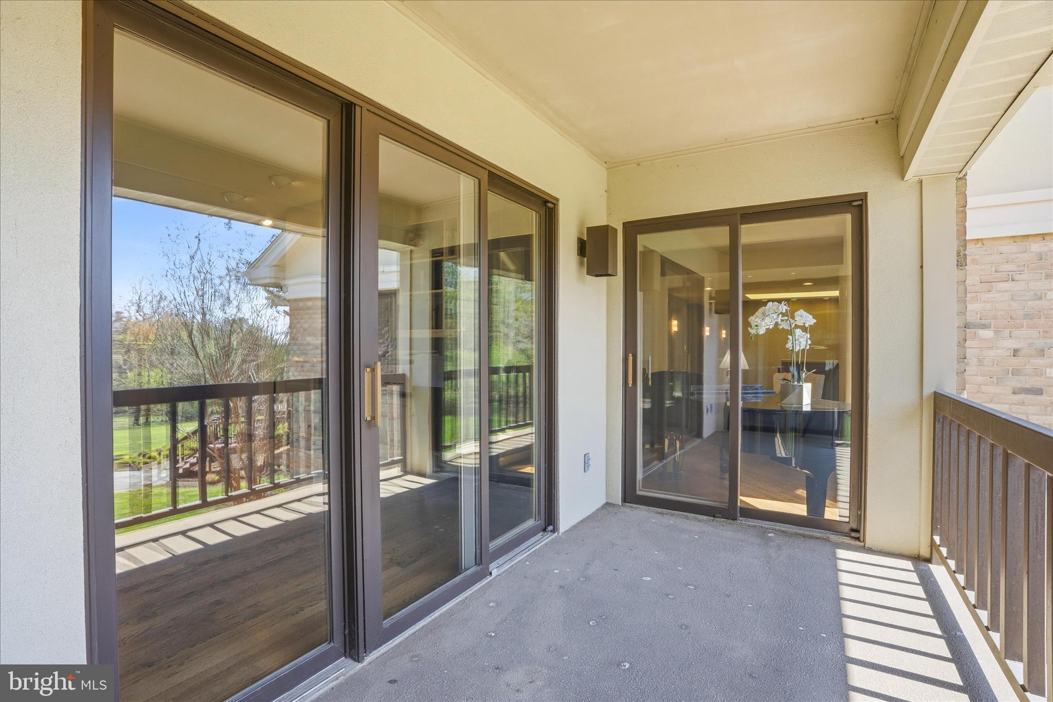 WHITE FLINT SPRINGS - Residential