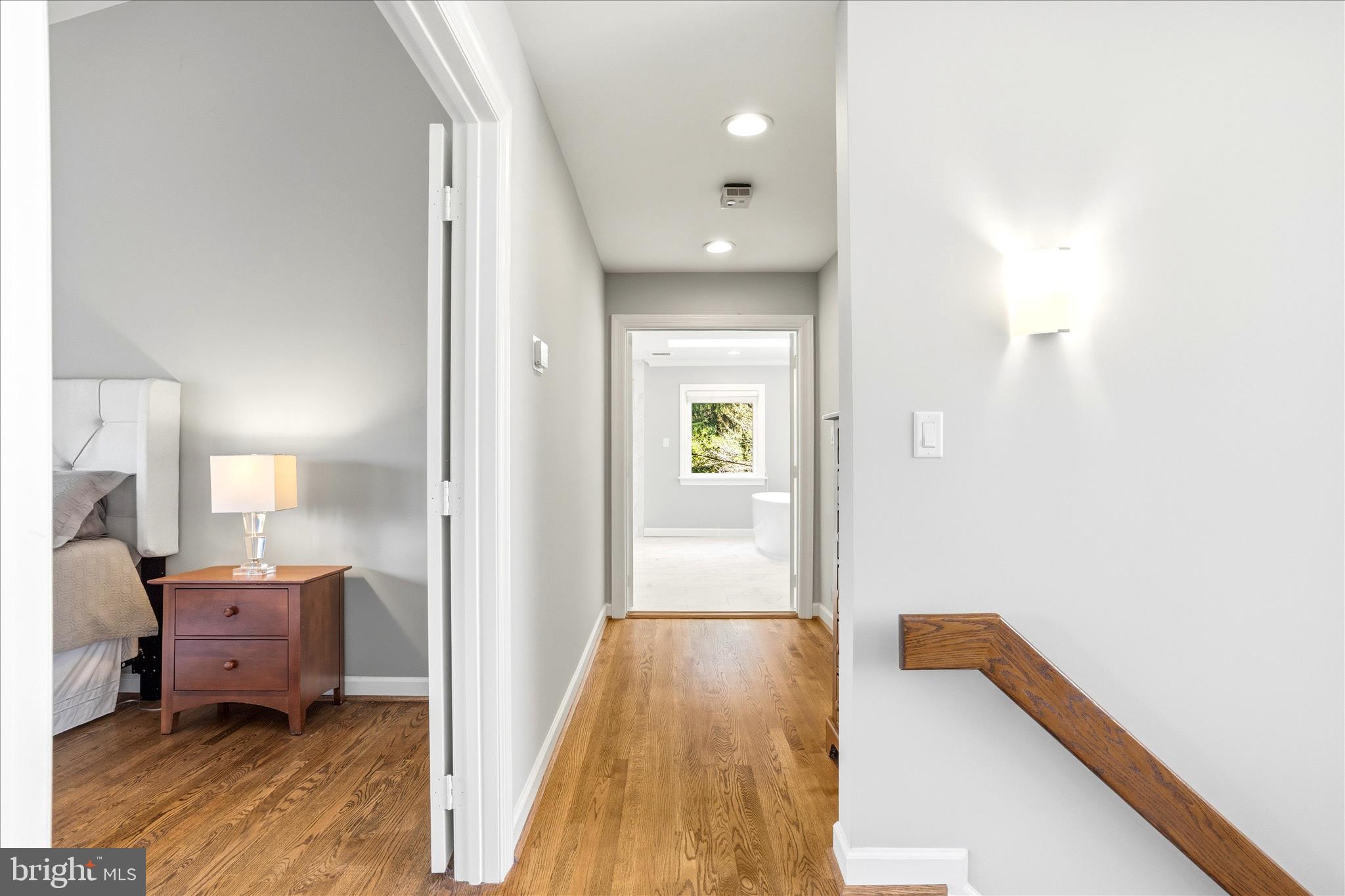 WHITE FLINT SPRINGS - Residential