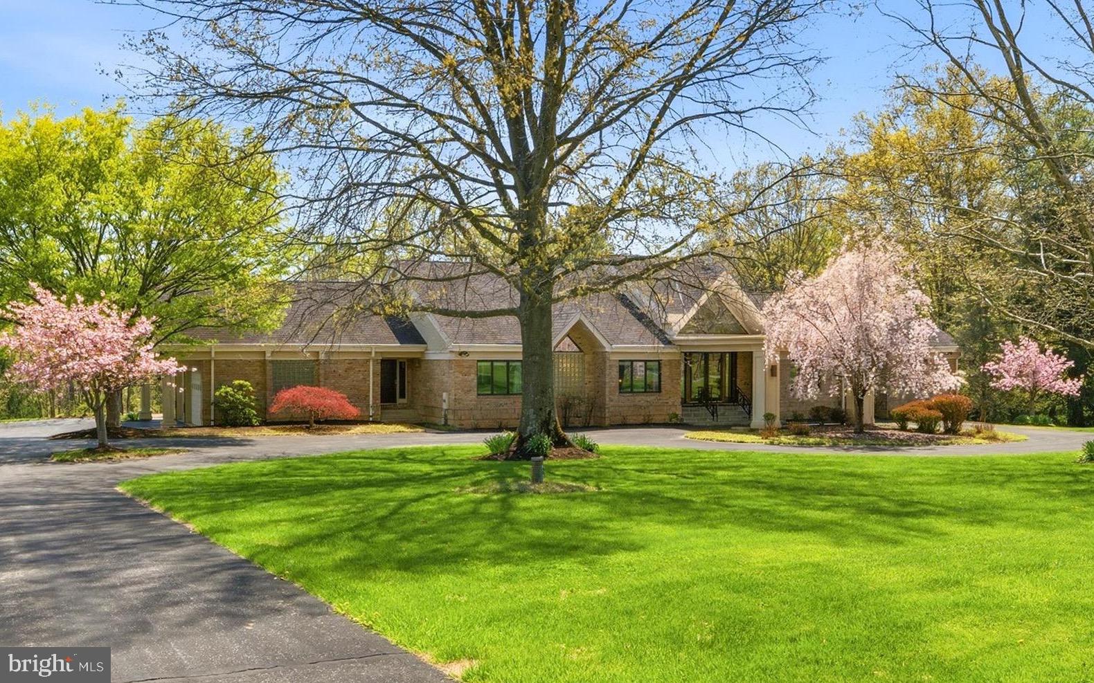 WHITE FLINT SPRINGS - Residential