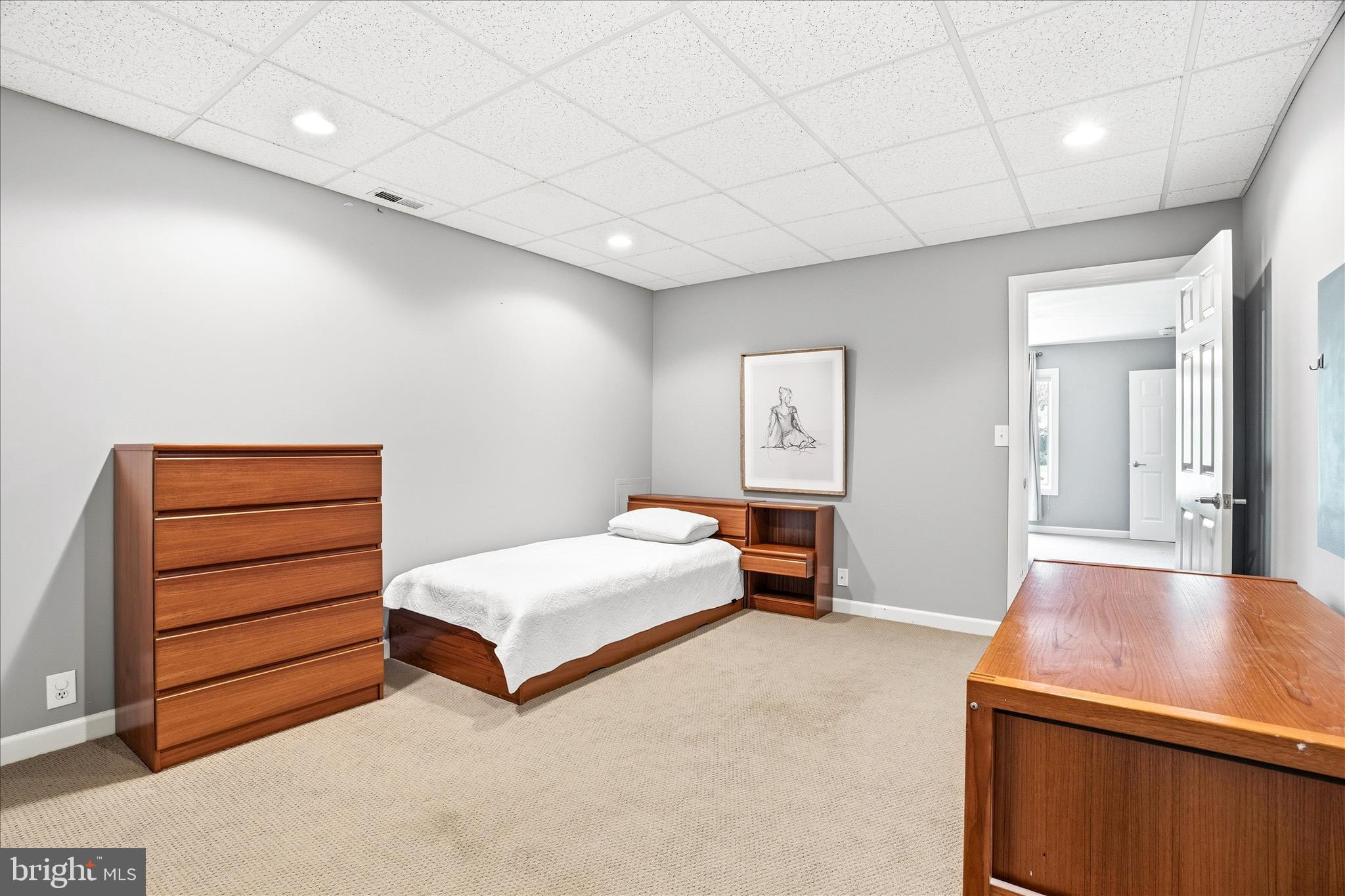 WHITE FLINT SPRINGS - Residential