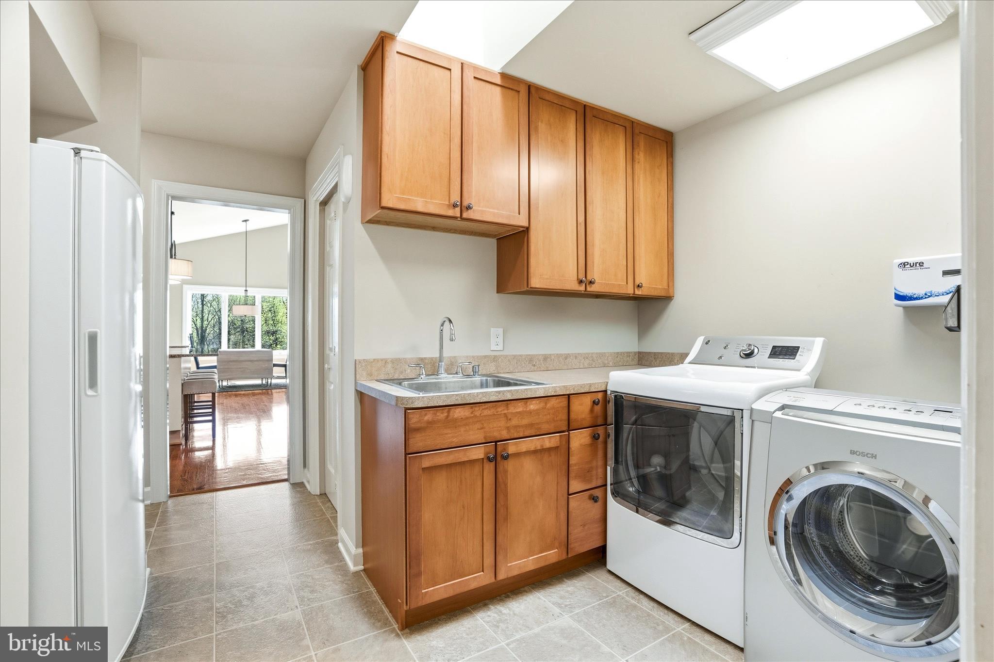 WHITE FLINT SPRINGS - Residential