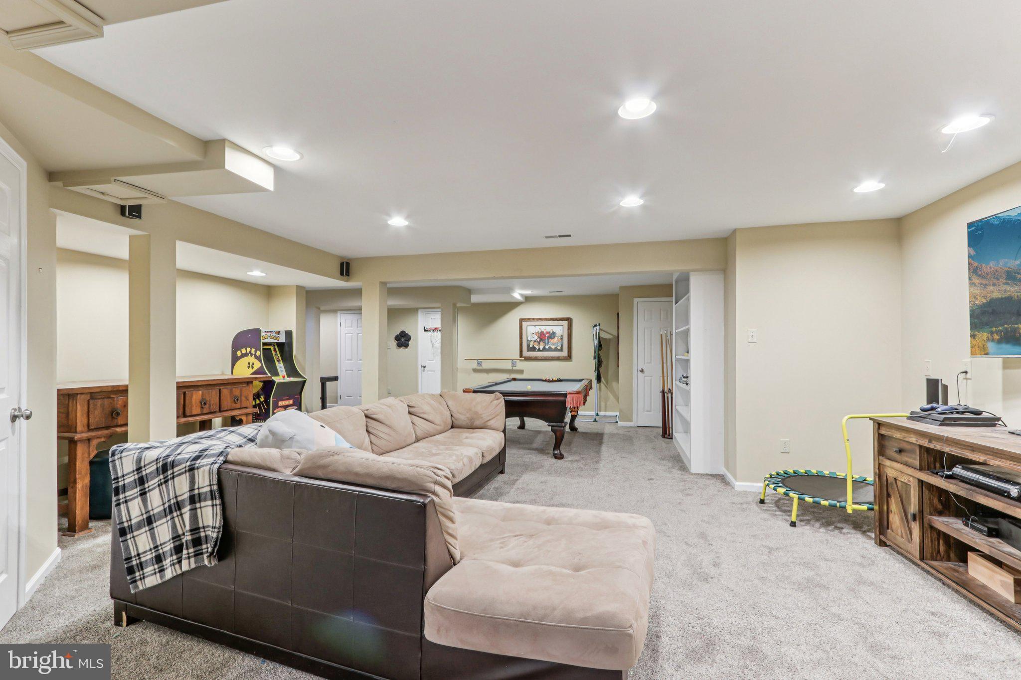 DUBLIN HUNT II - Residential