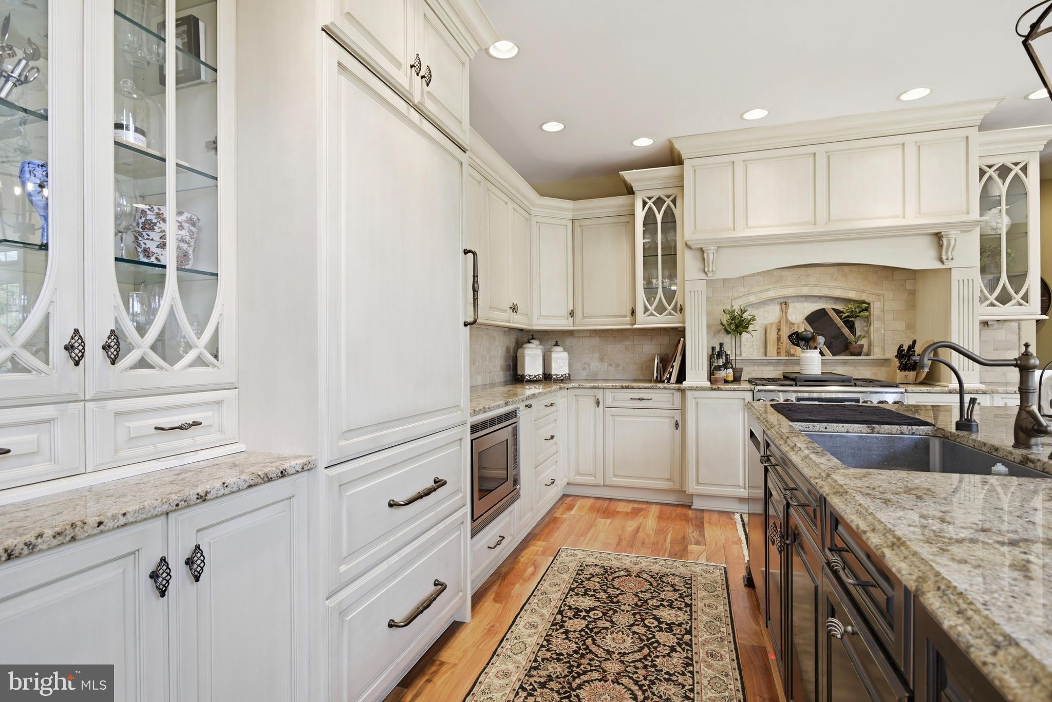 ROCHFORD ESTATES - Residential