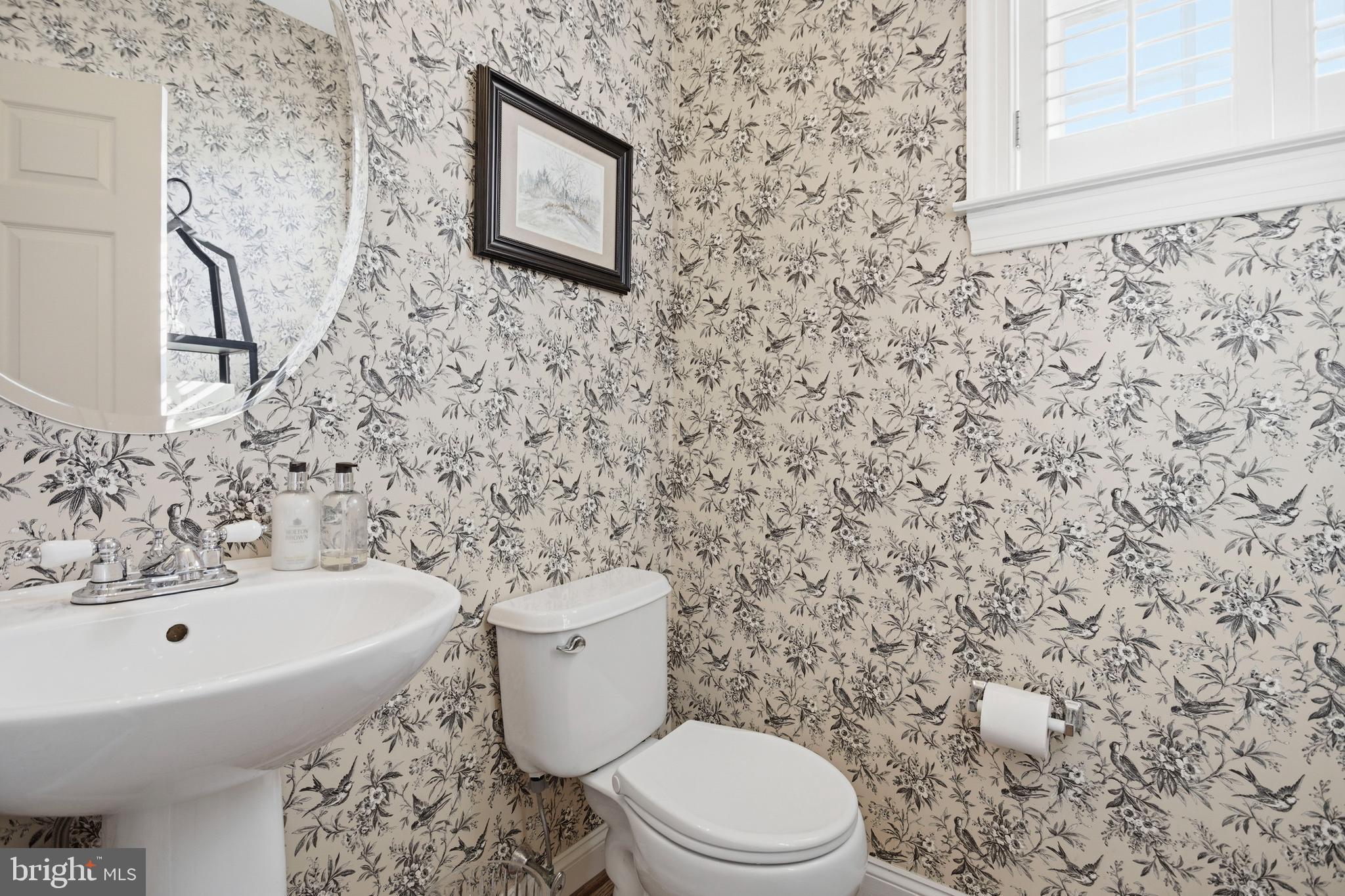 ROCHFORD ESTATES - Residential