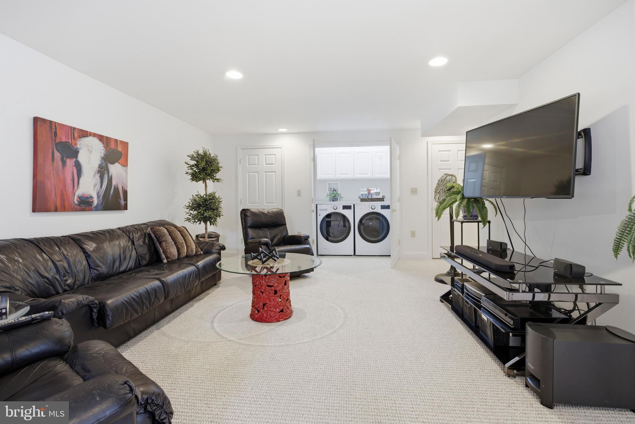 ROCHFORD ESTATES - Residential