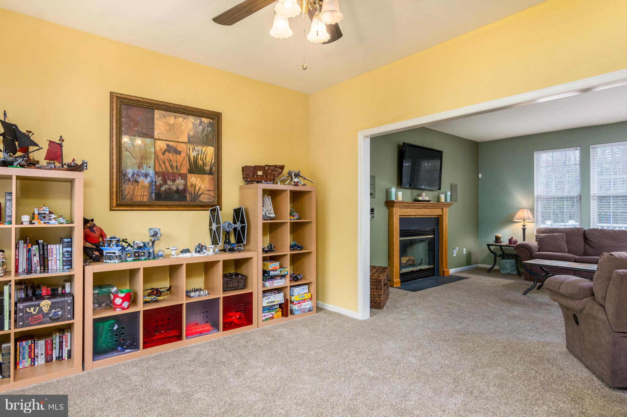 ARUNDEL GARDENS - Residential