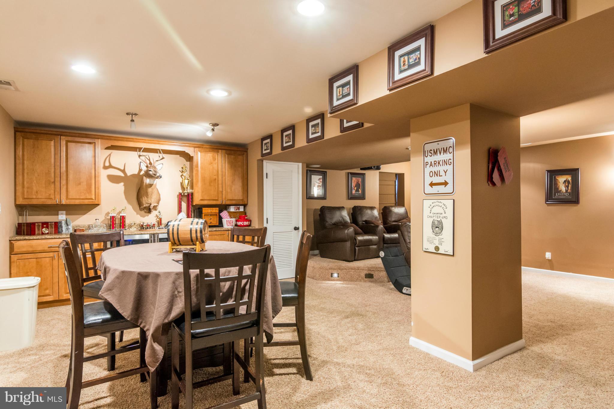 ARUNDEL GARDENS - Residential