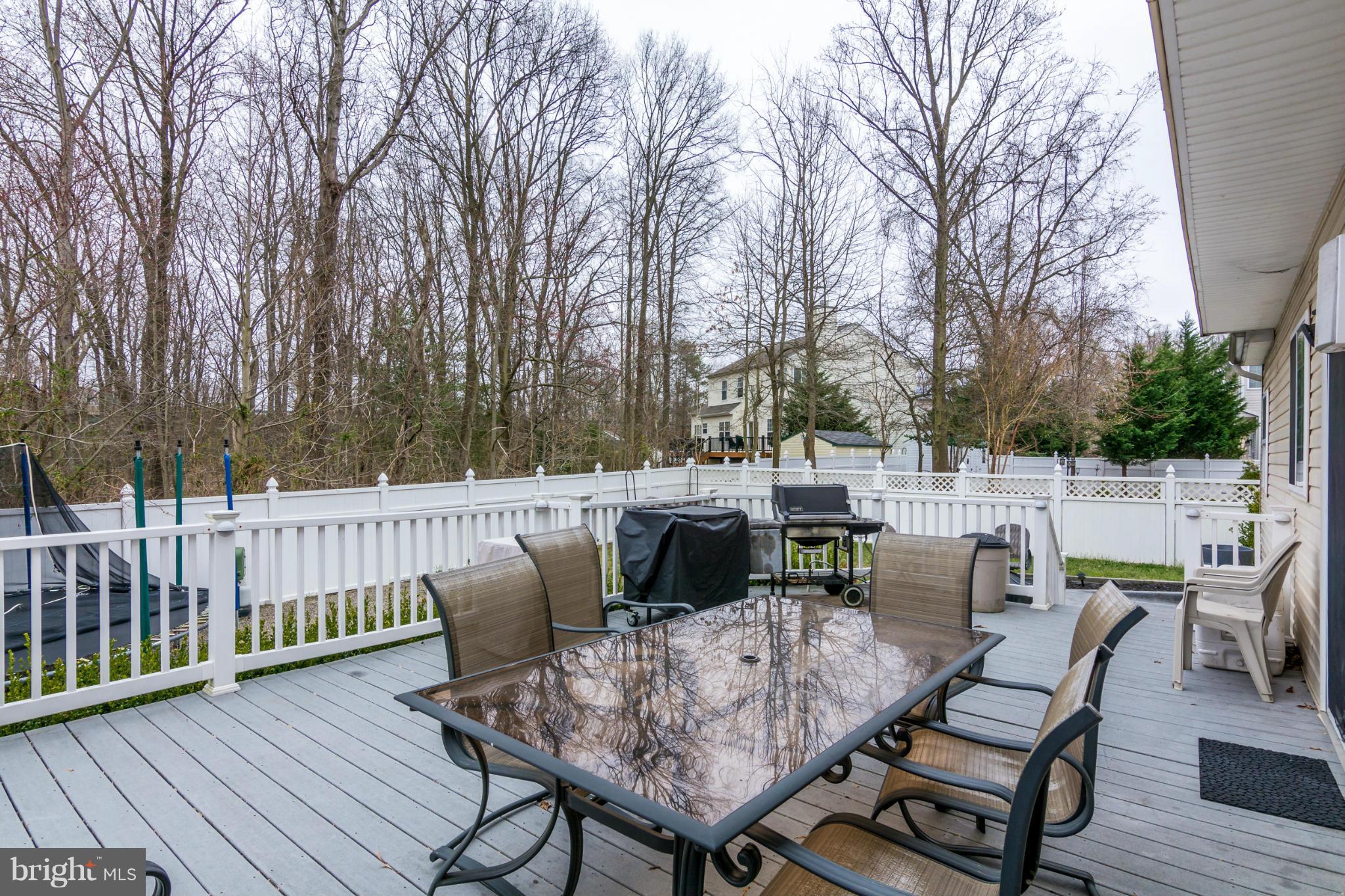 ARUNDEL GARDENS - Residential