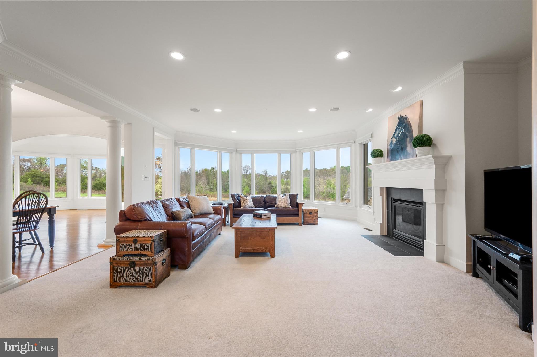 RED CEDAR WEST - Residential