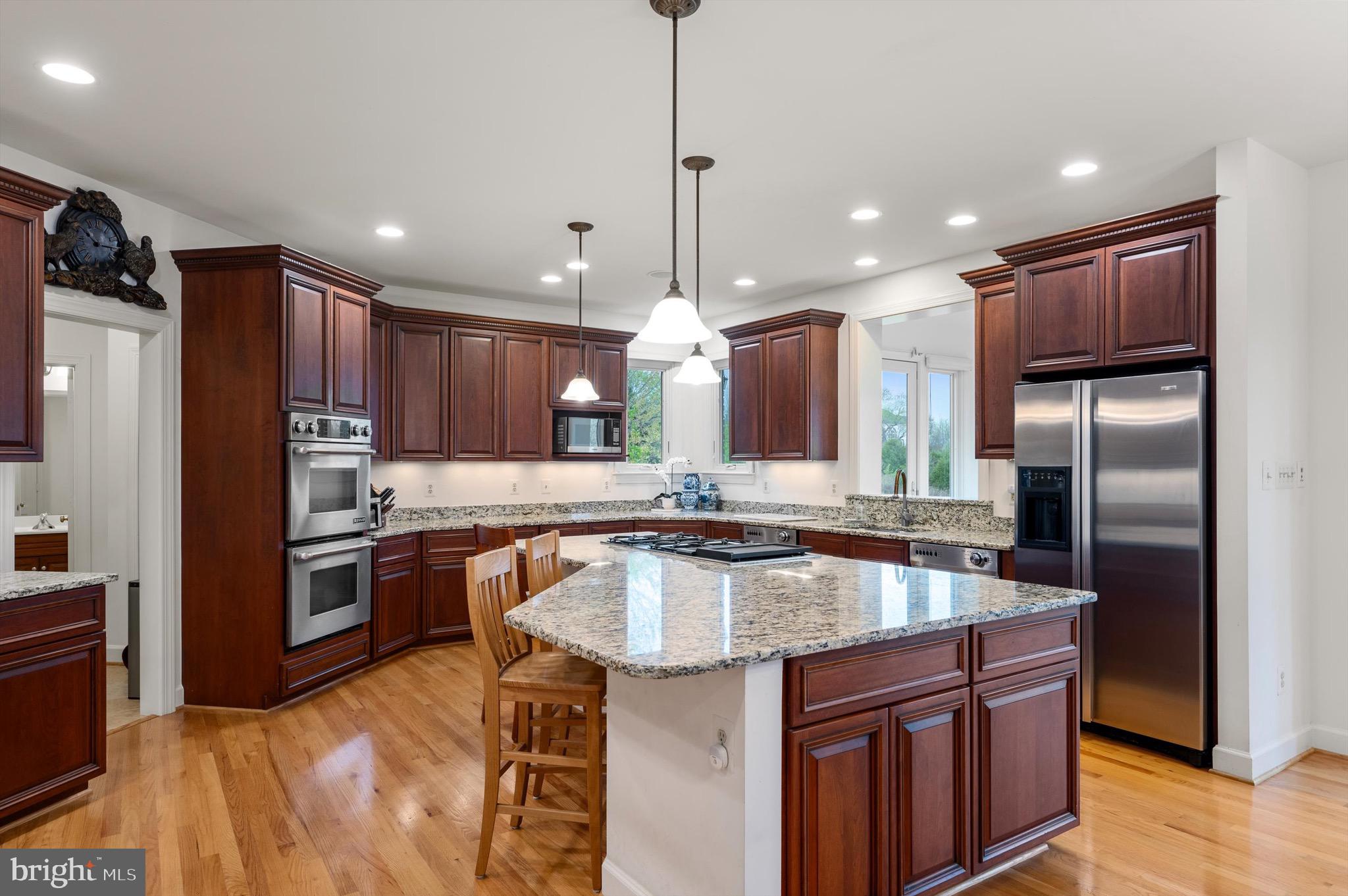 RED CEDAR WEST - Residential