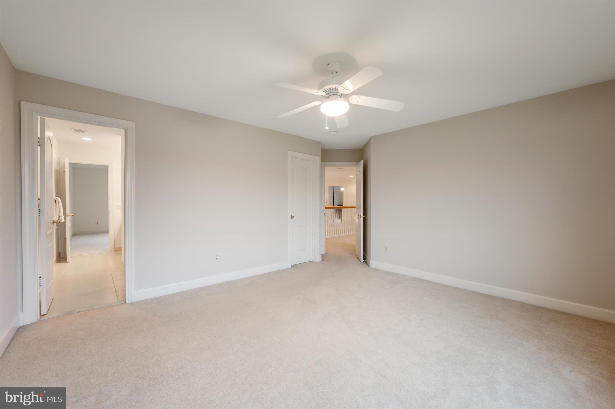 RED CEDAR WEST - Residential