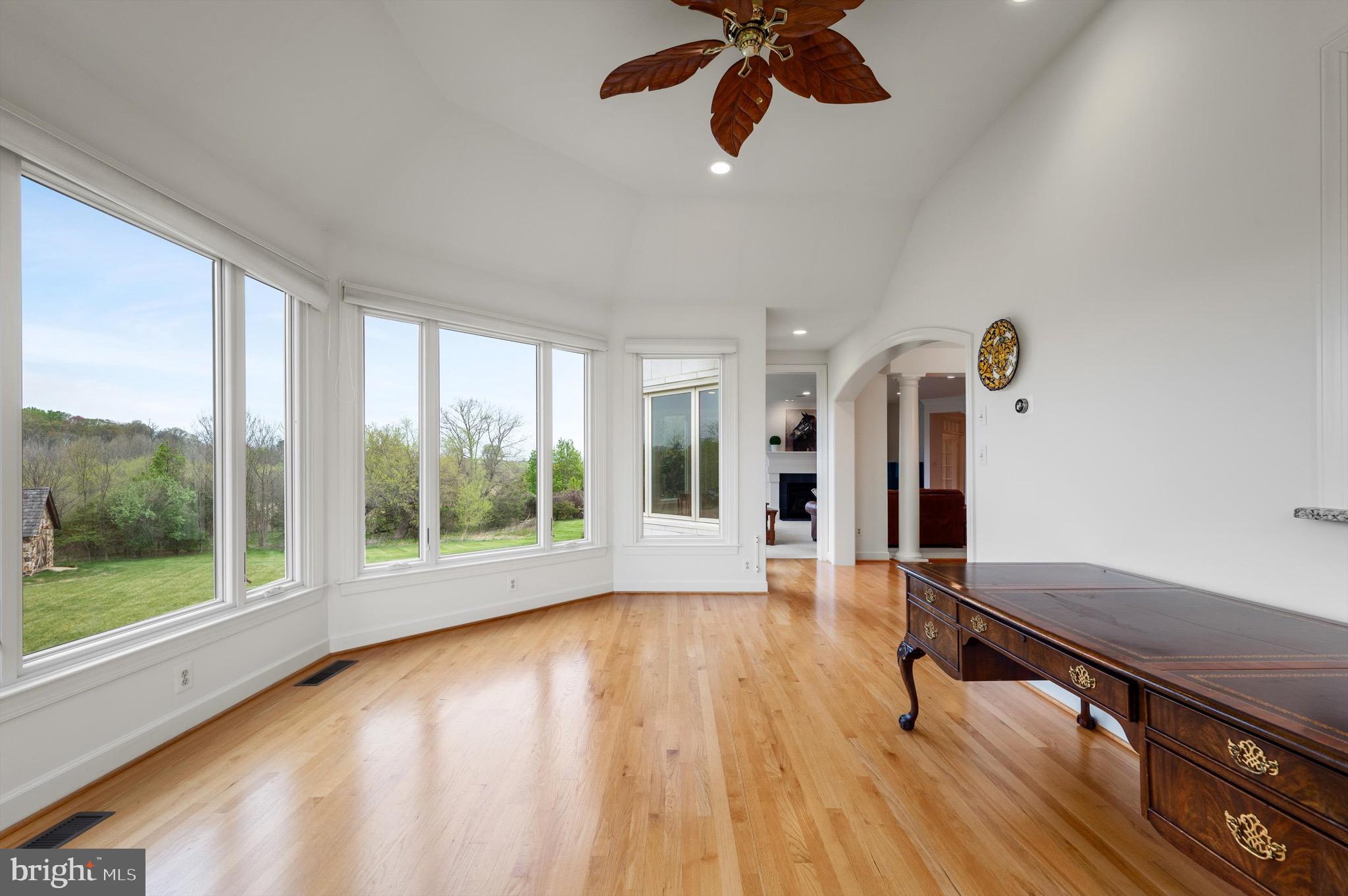 RED CEDAR WEST - Residential