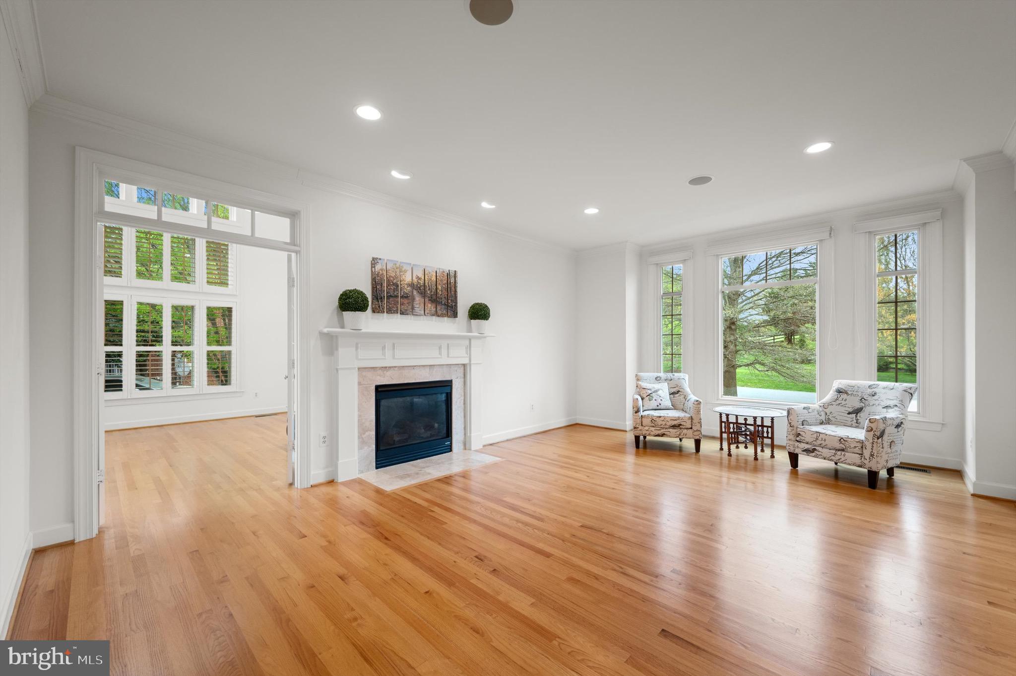 RED CEDAR WEST - Residential