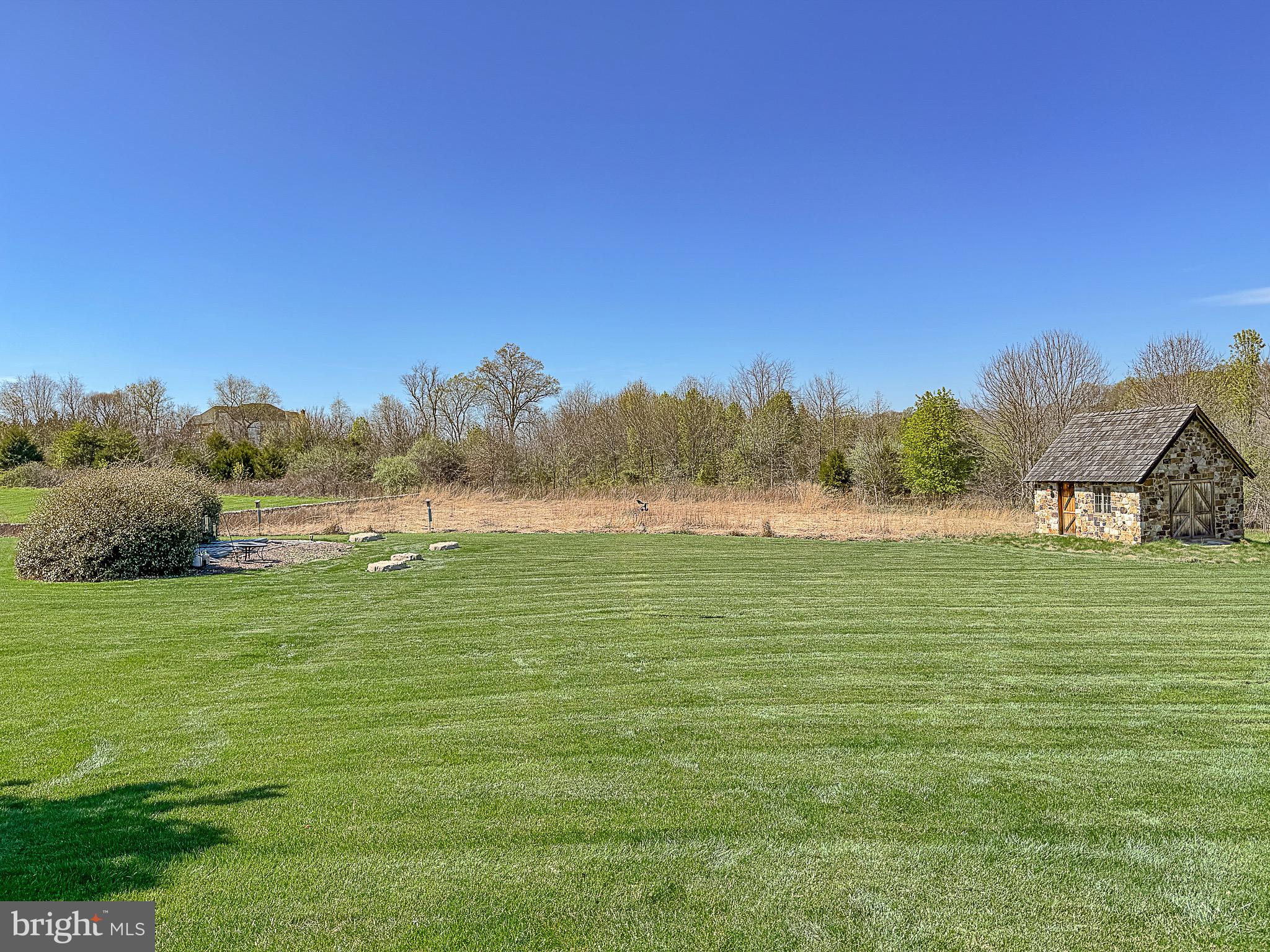 RED CEDAR WEST - Residential