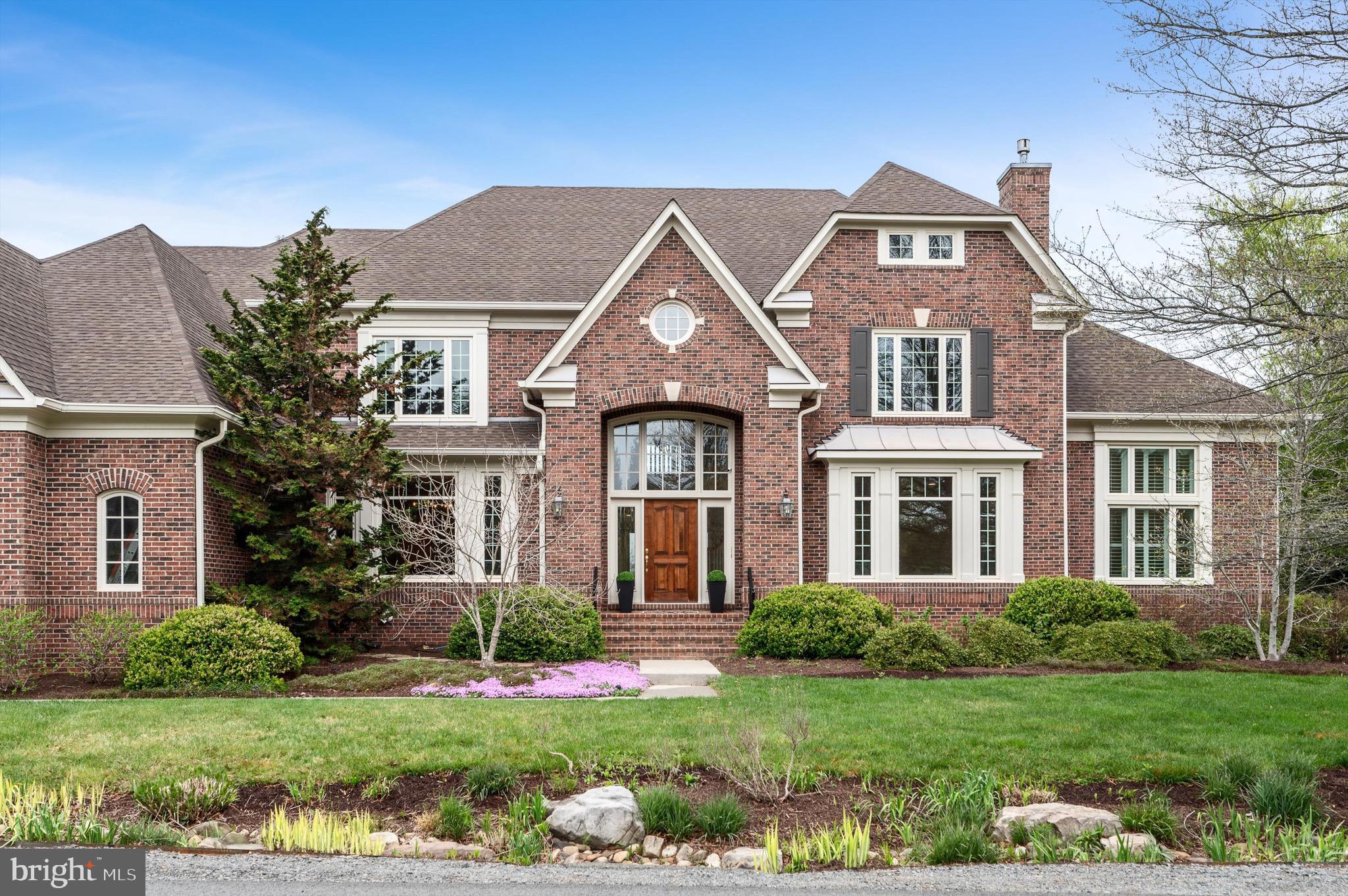 RED CEDAR WEST - Residential