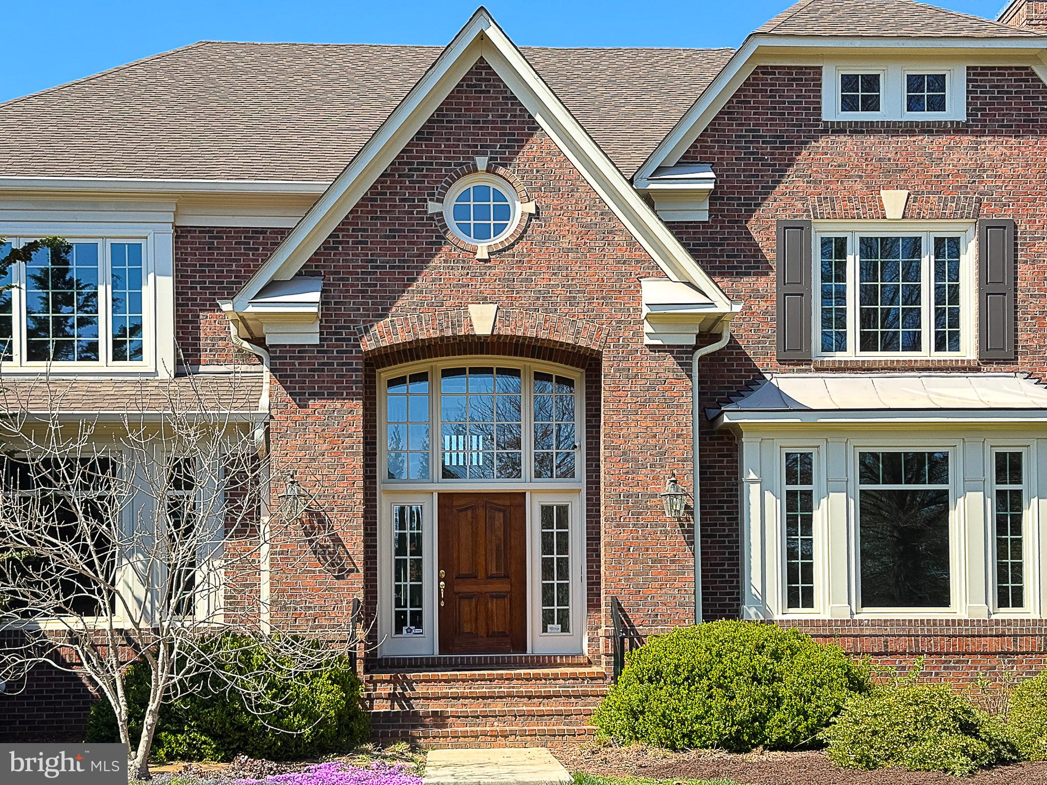 RED CEDAR WEST - Residential