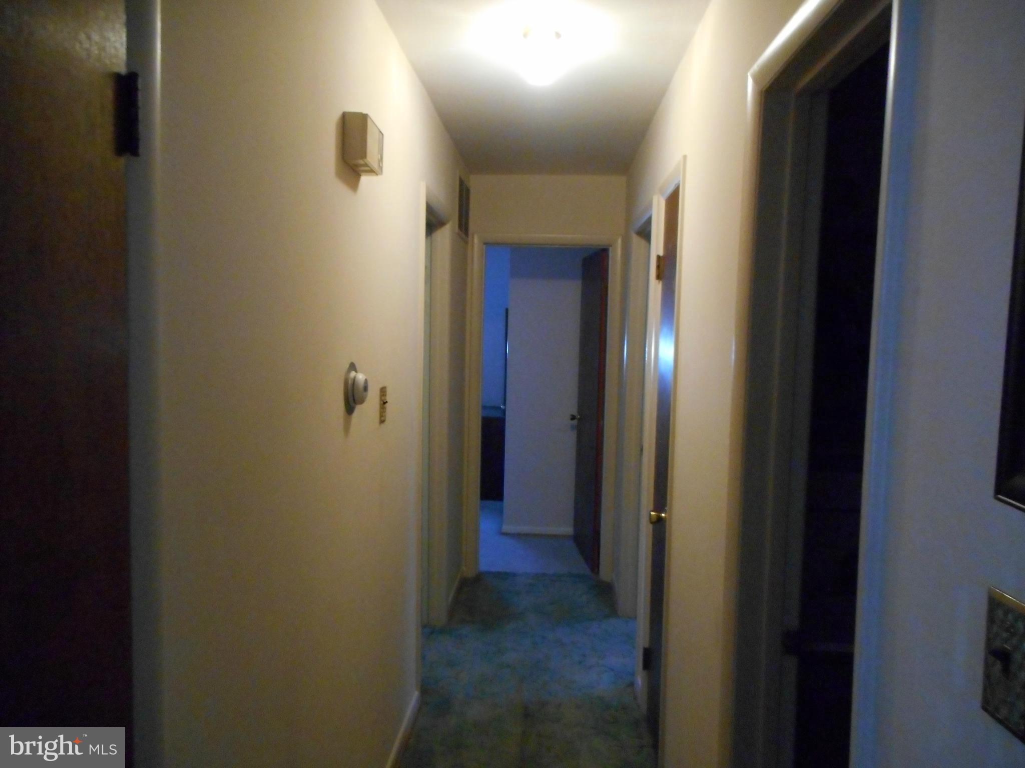 SURRATTS GARDENS - Residential