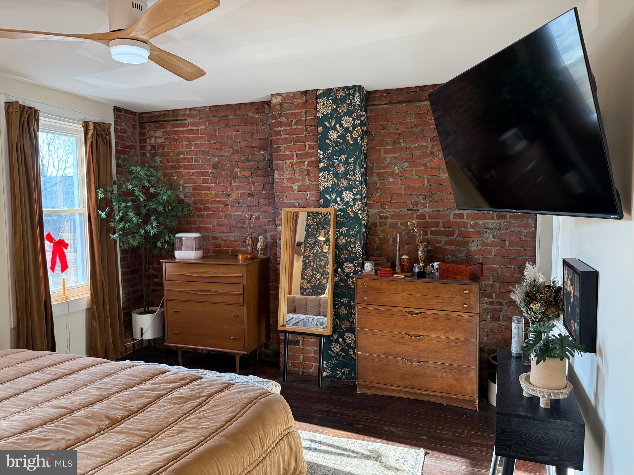 BRIDESBURG - Residential