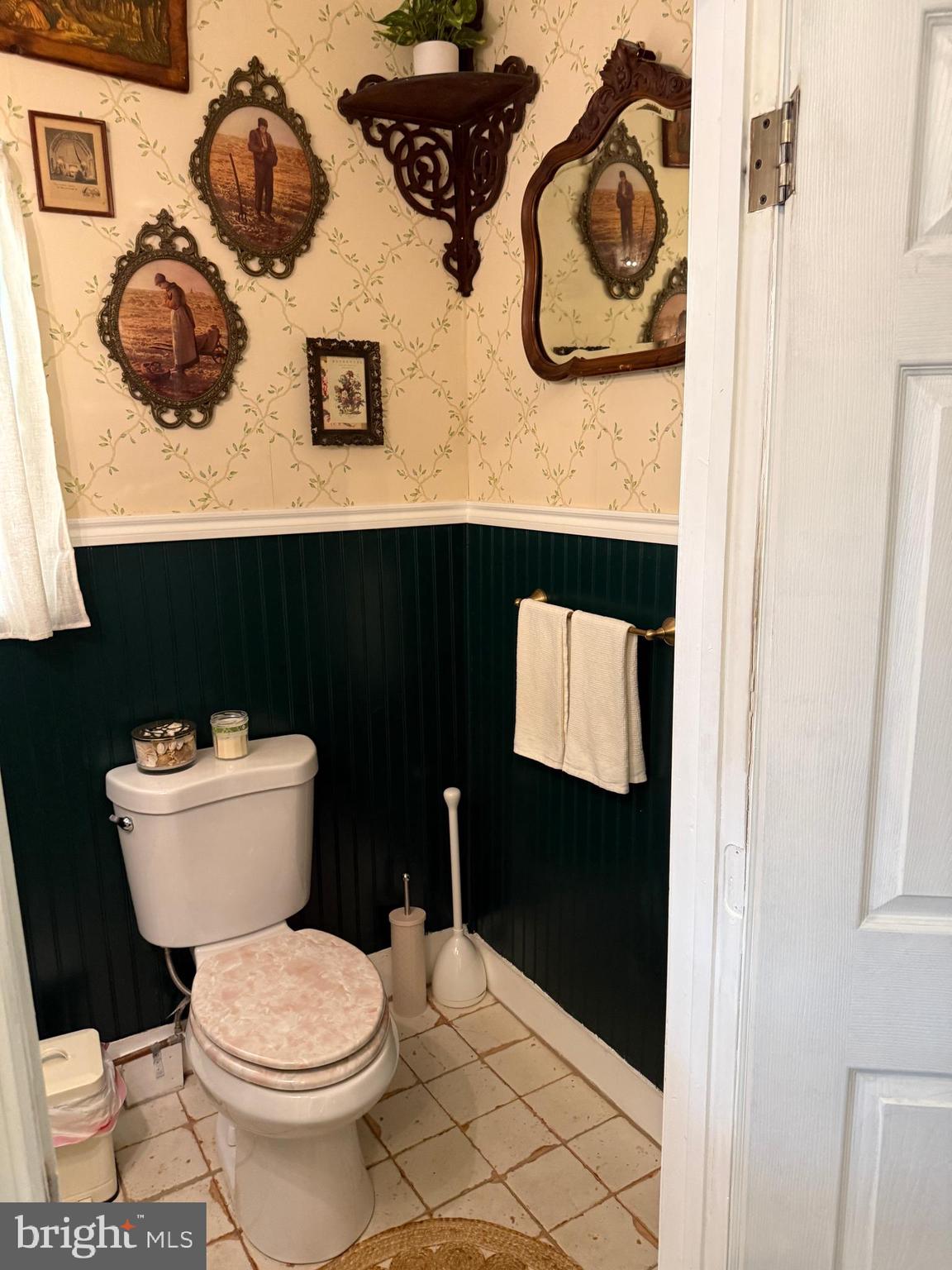 BRIDESBURG - Residential