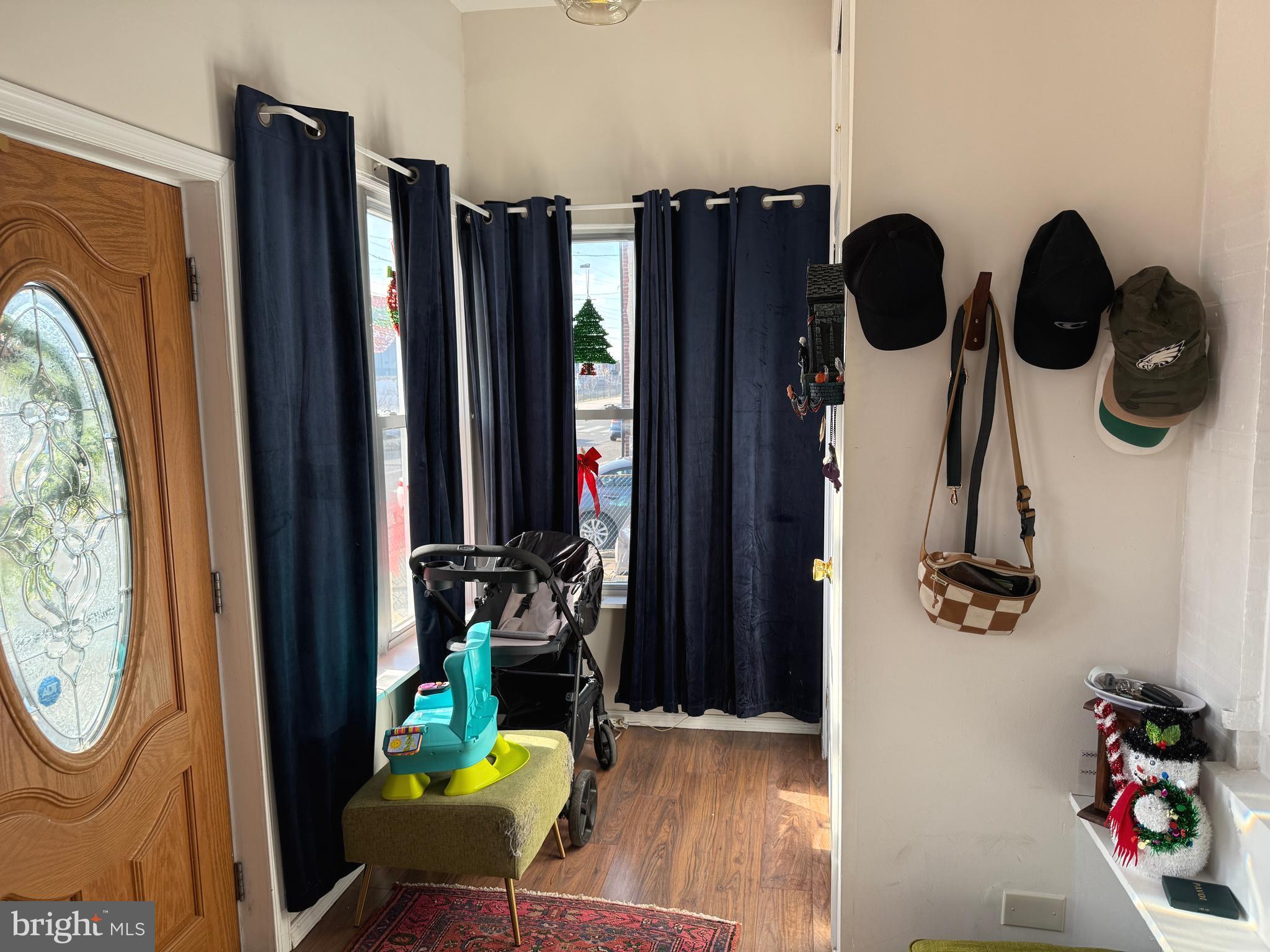 BRIDESBURG - Residential