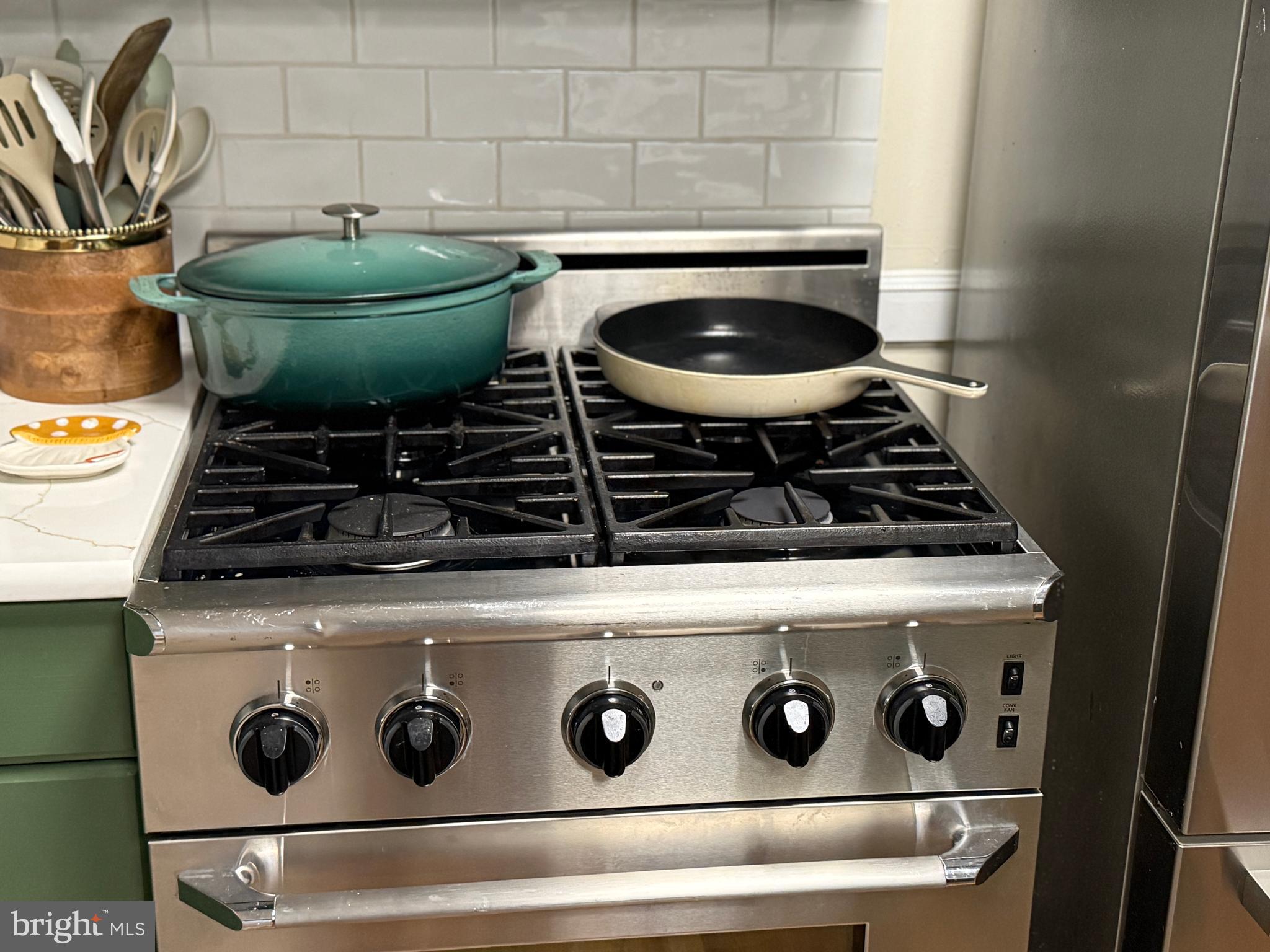 BRIDESBURG - Residential