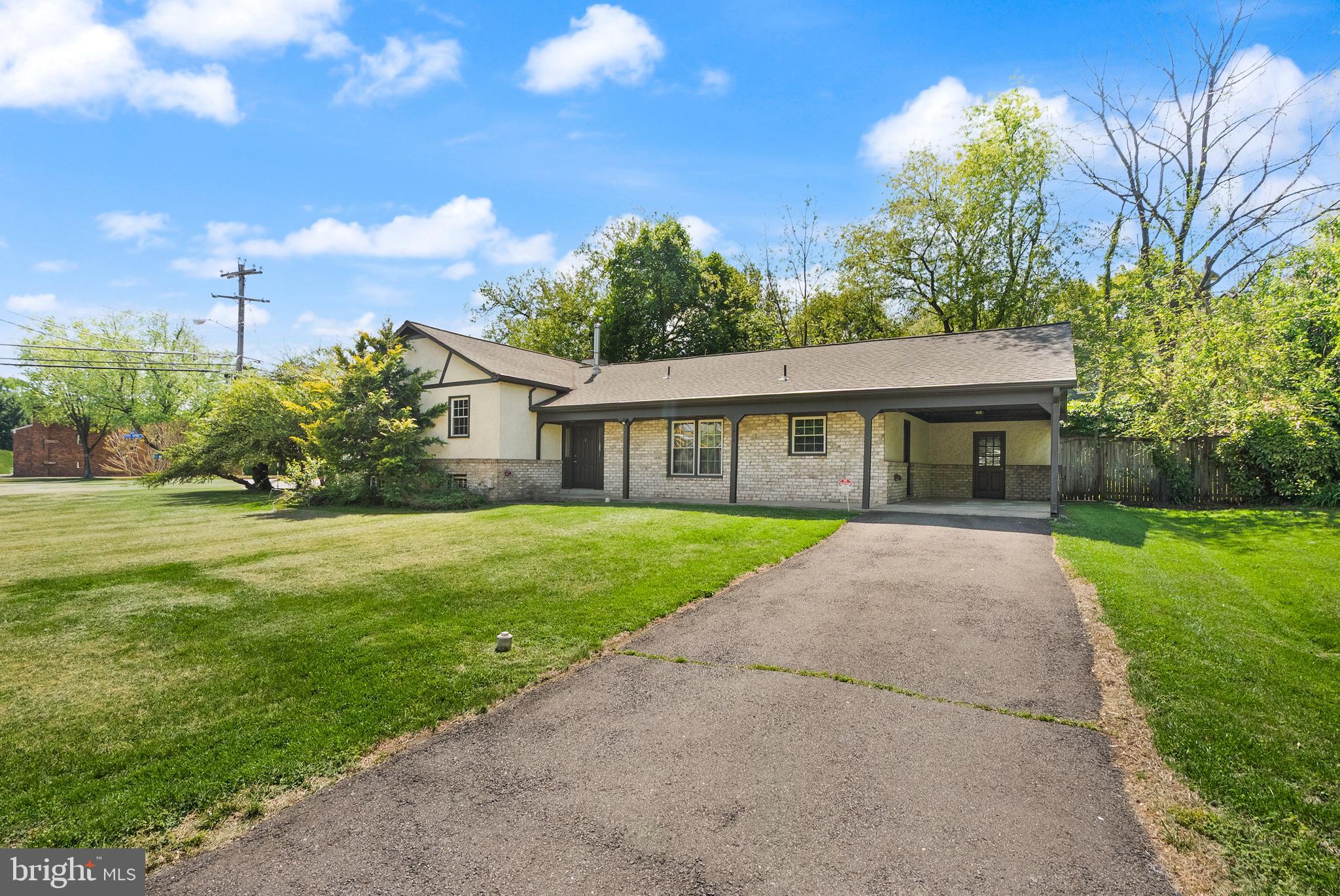 1600 CHAIN BRIDGE ROAD