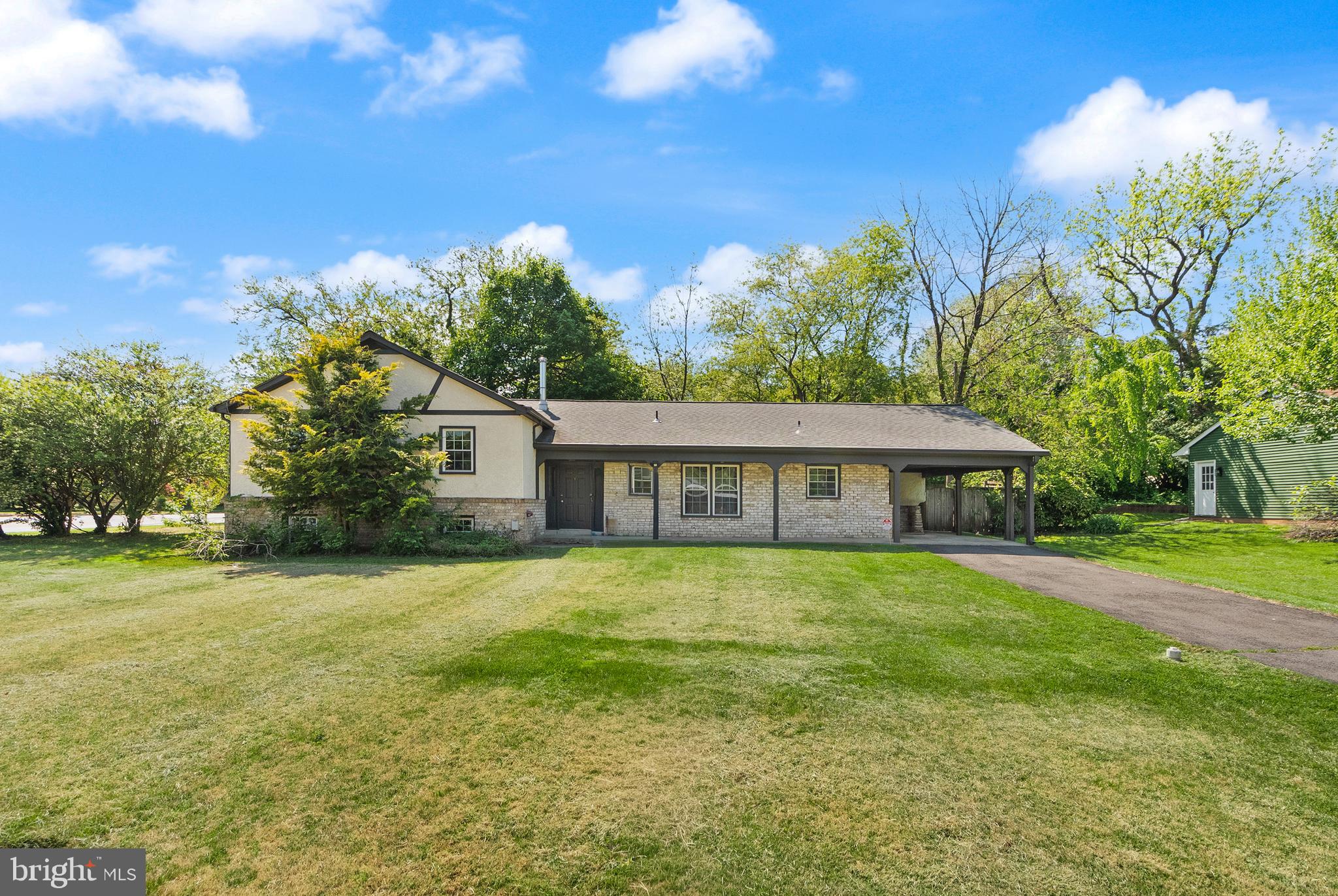 1600 CHAIN BRIDGE ROAD